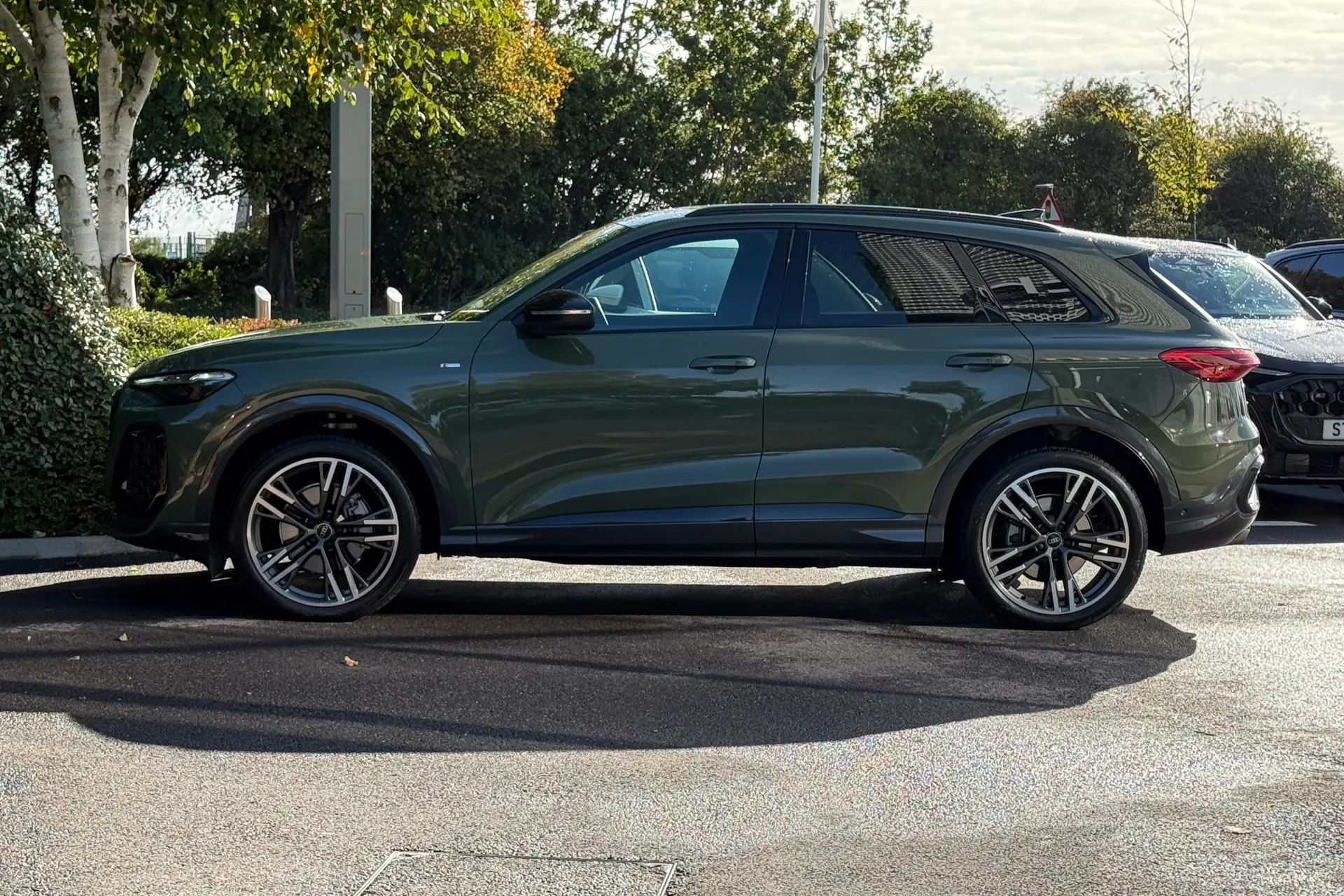 Audi Q5 thumbnail image number 21