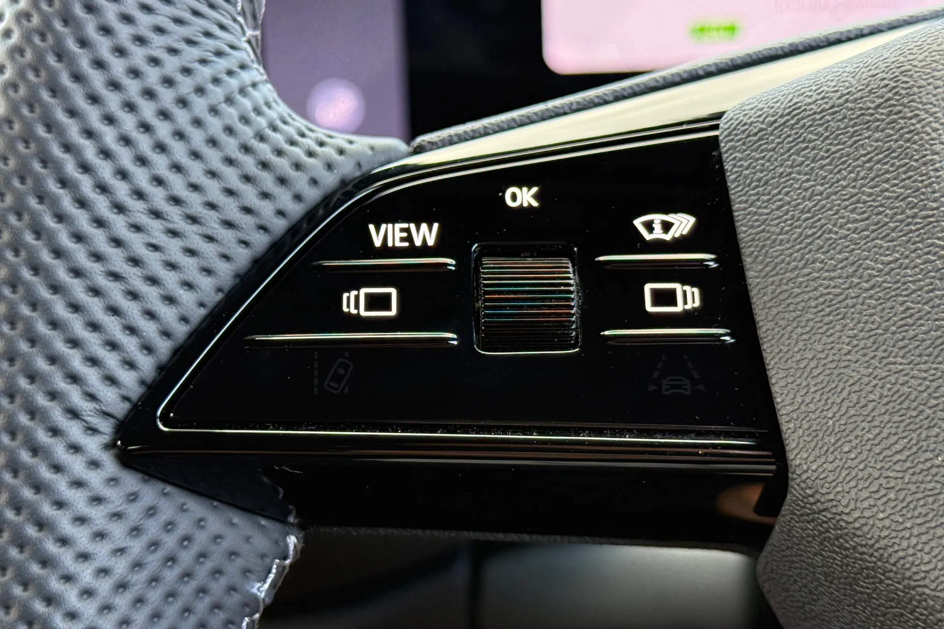 Audi Q5 thumbnail image number 32