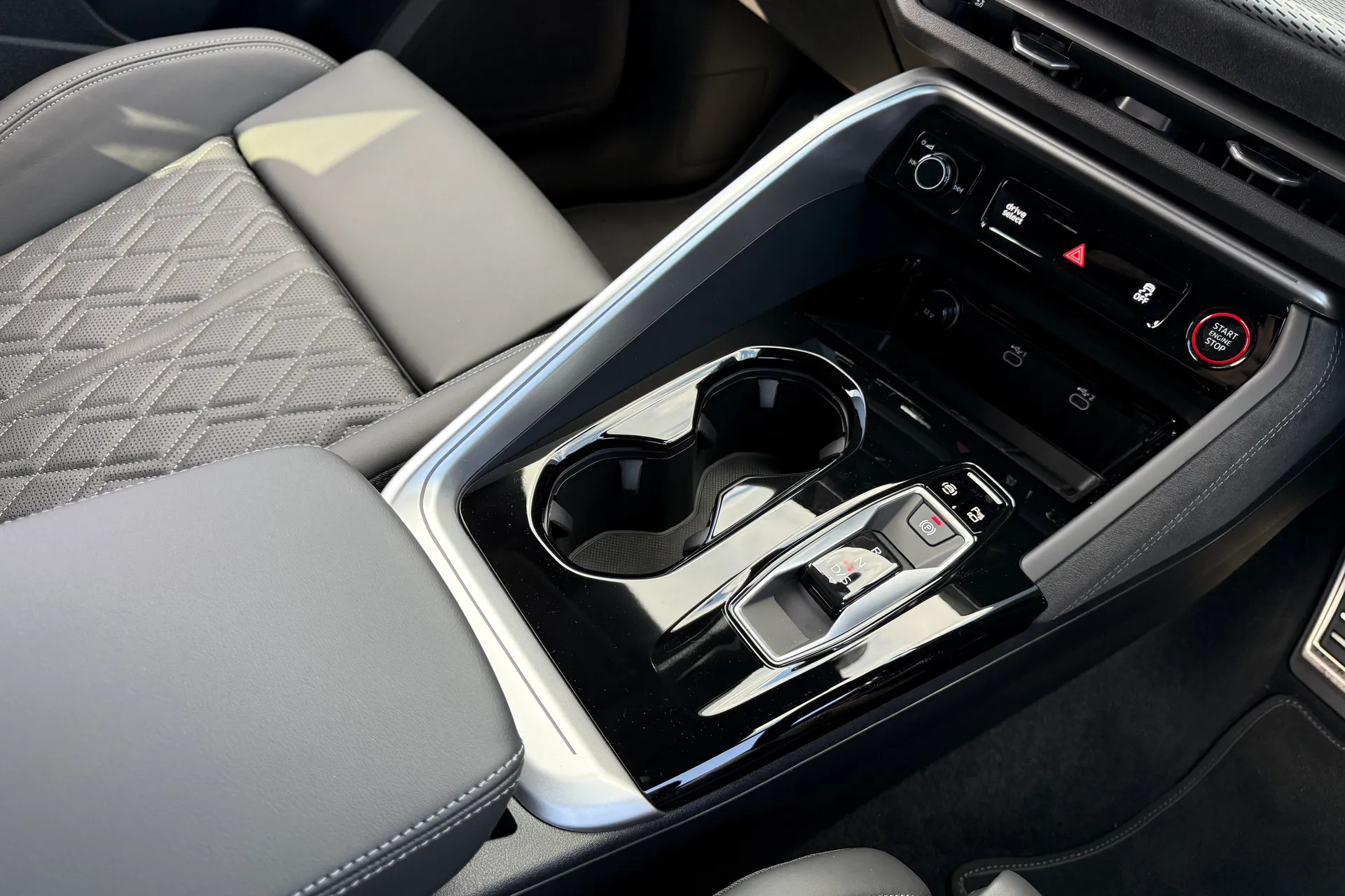 Audi Q5 thumbnail image number 55