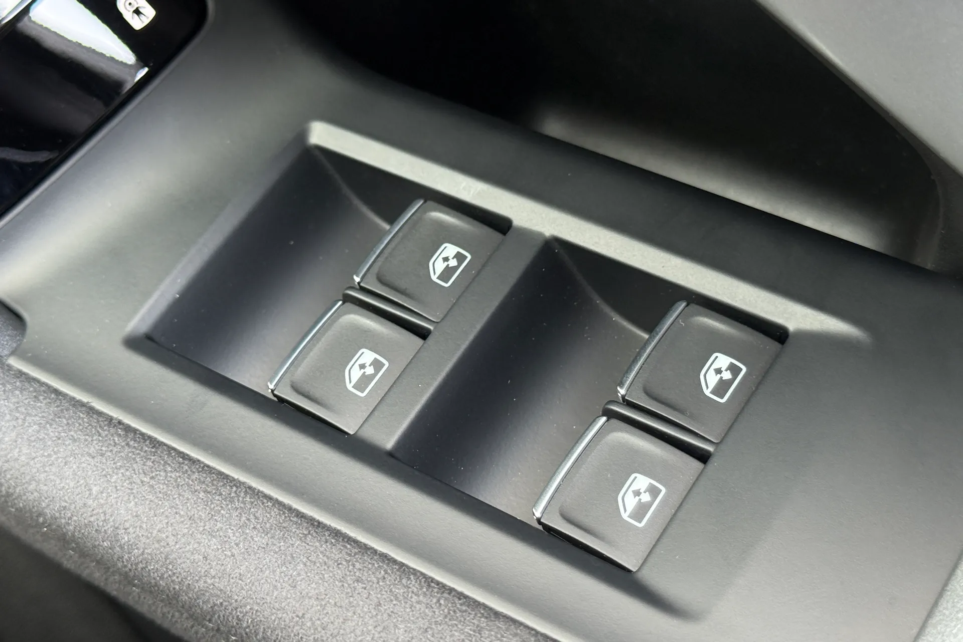 Audi Q5 thumbnail image number 30