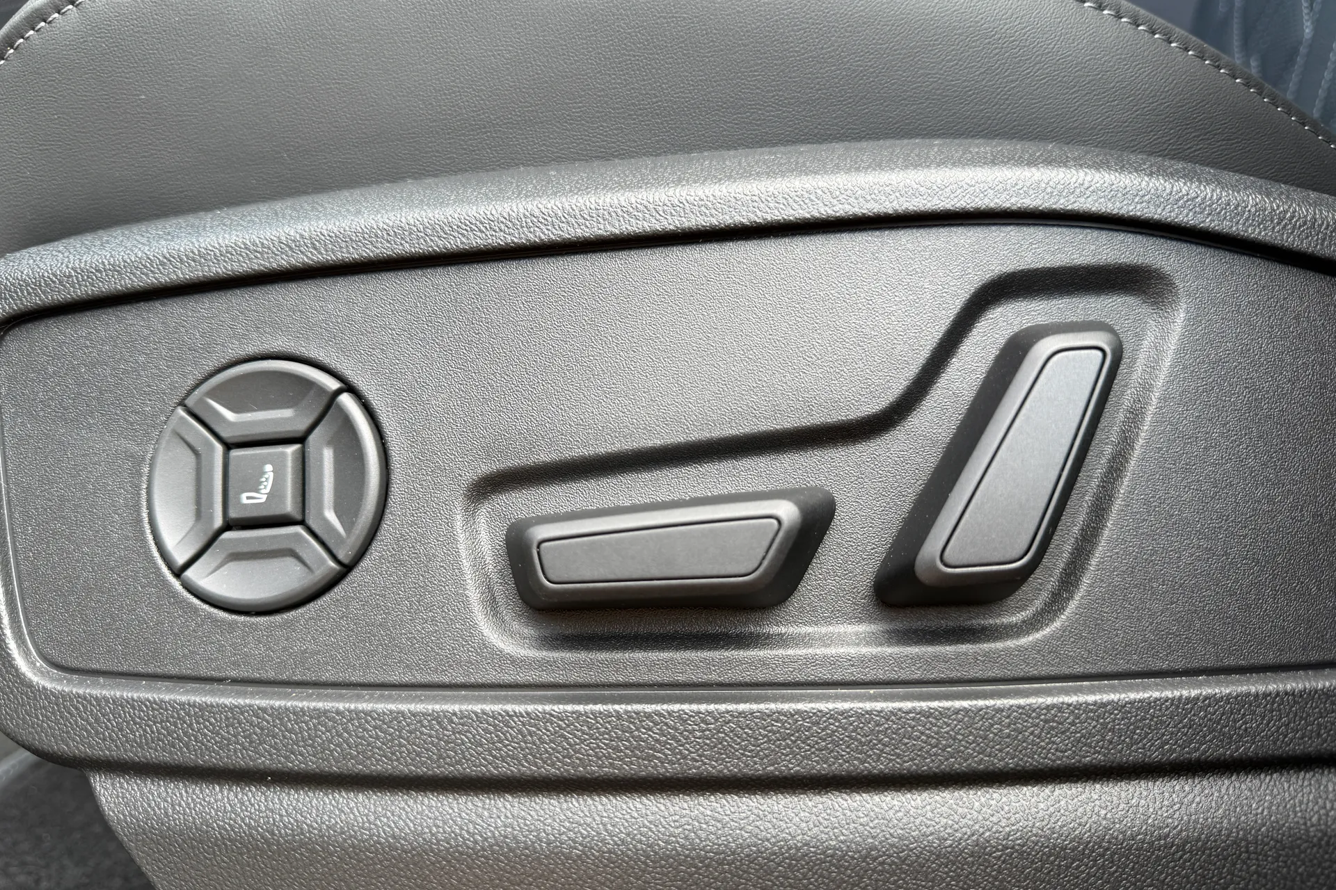 Audi Q5 thumbnail image number 27