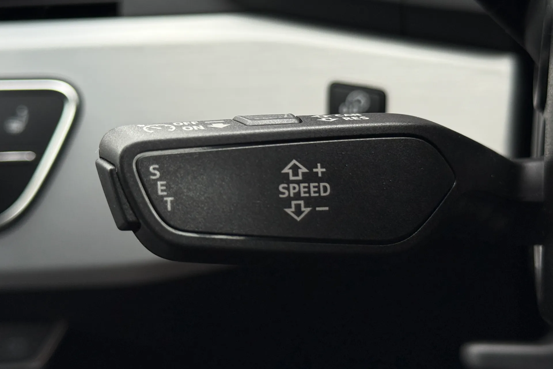 Audi A5 thumbnail image number 22