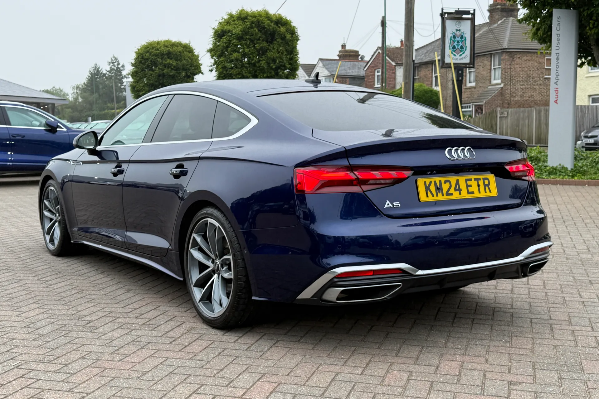 Audi A5 thumbnail image number 38