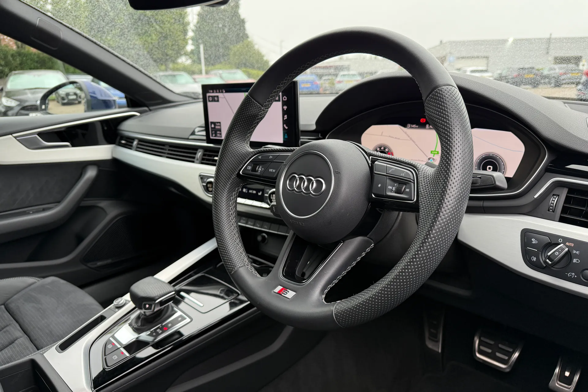 Audi A5 thumbnail image number 32