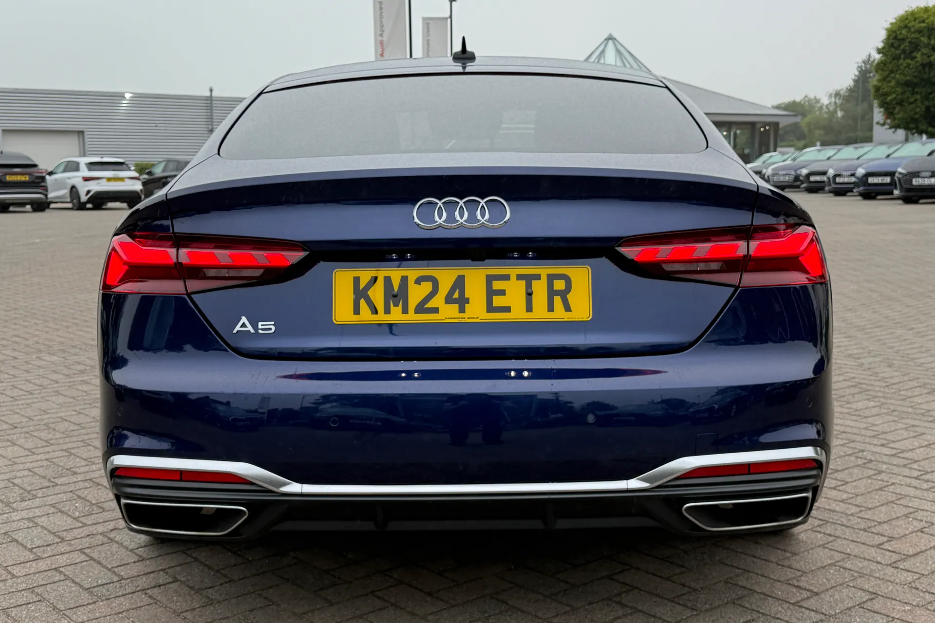 Audi A5 thumbnail image number 37