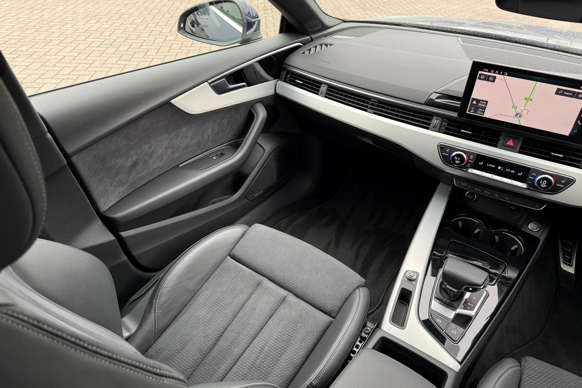 Audi A5 thumbnail image number 43