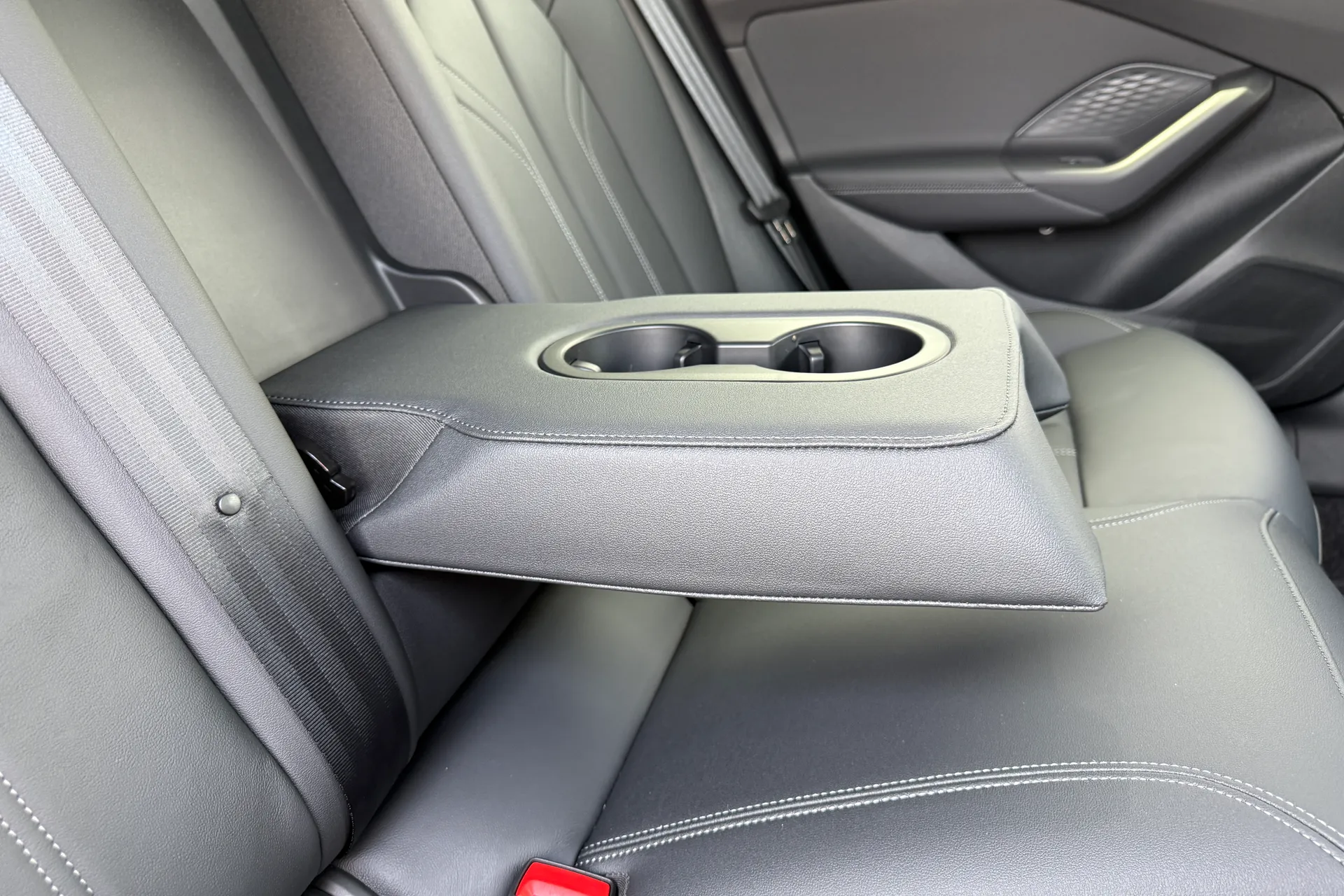 Audi A5 thumbnail image number 50