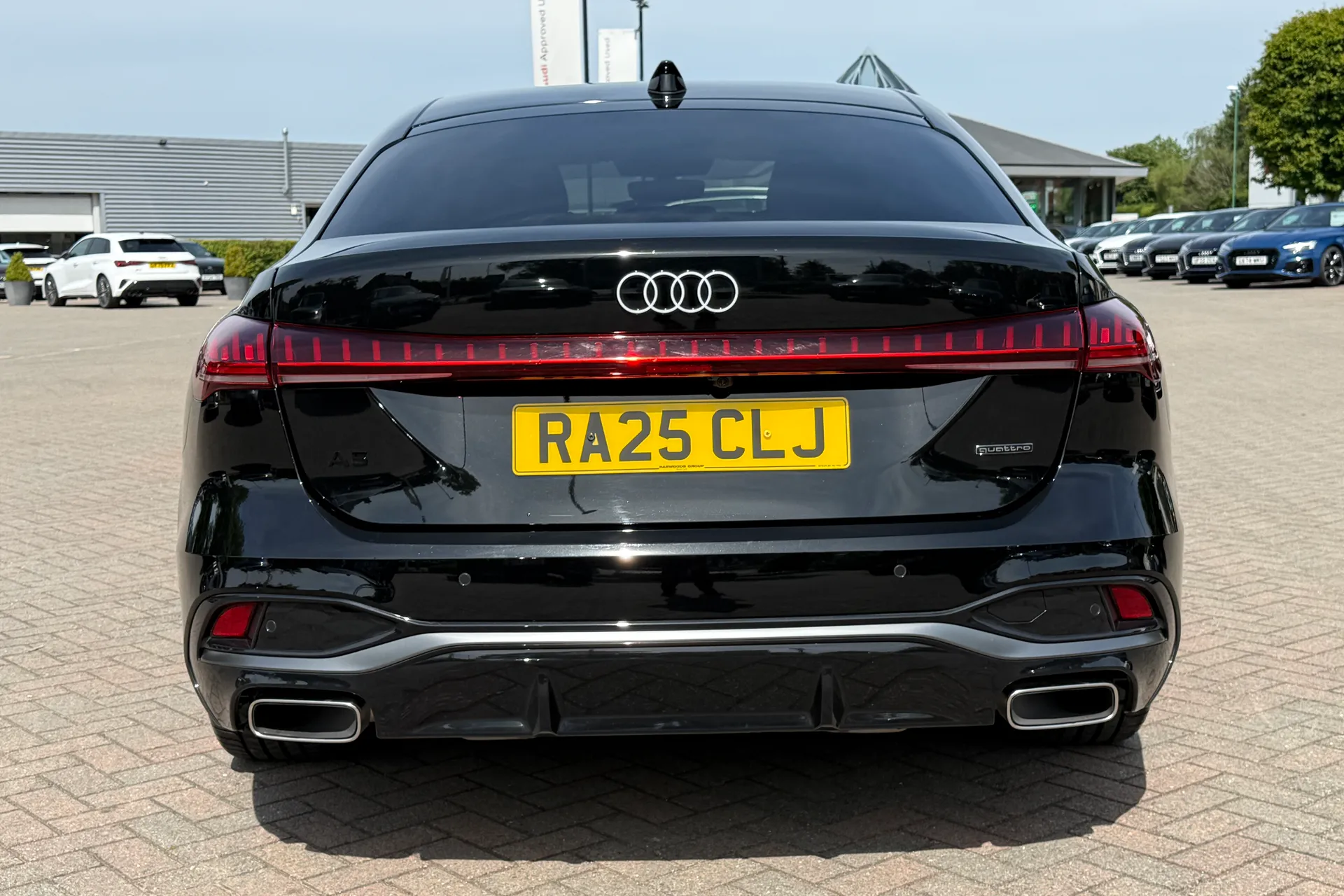 Audi A5 thumbnail image number 36