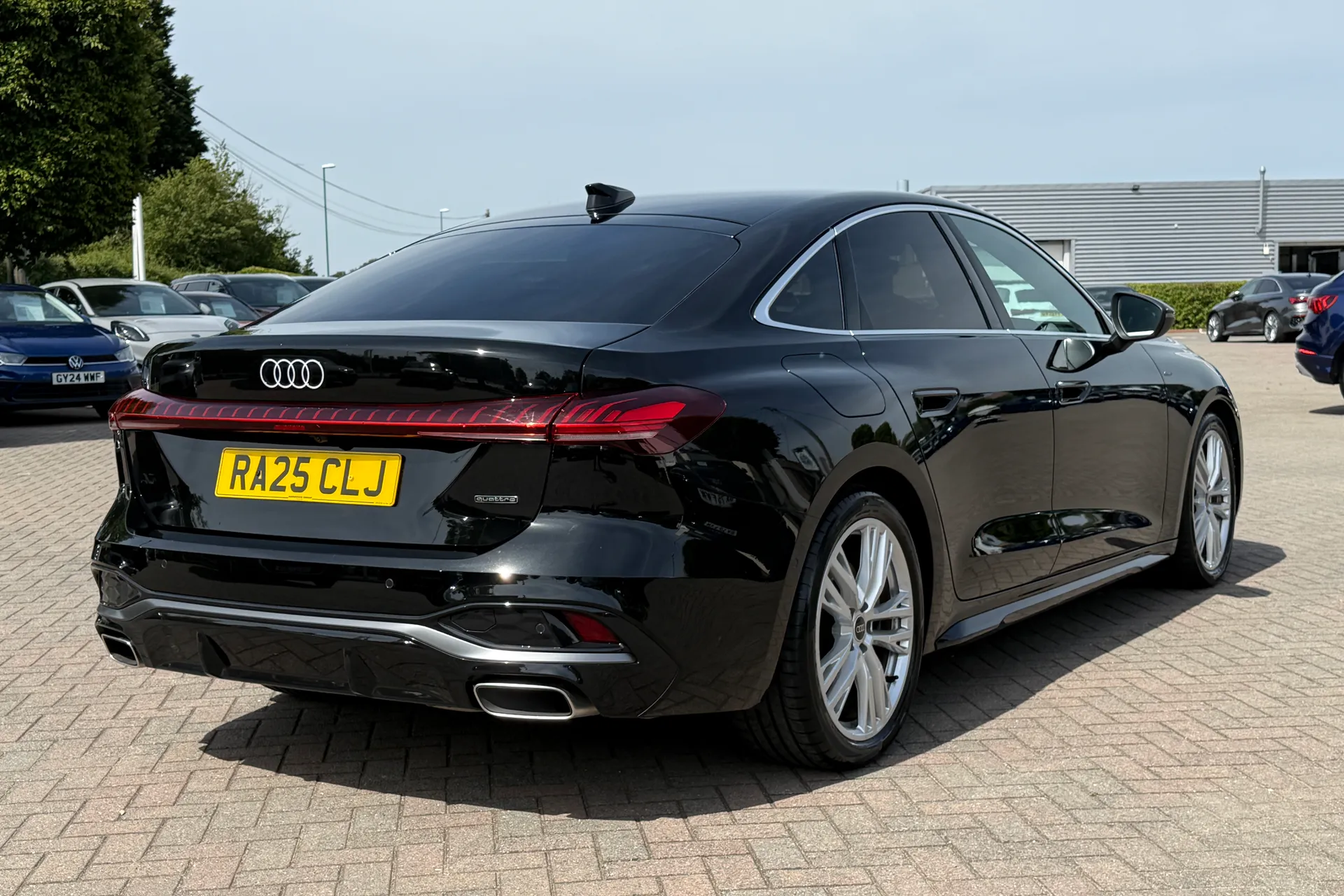 Audi A5 thumbnail image number 35