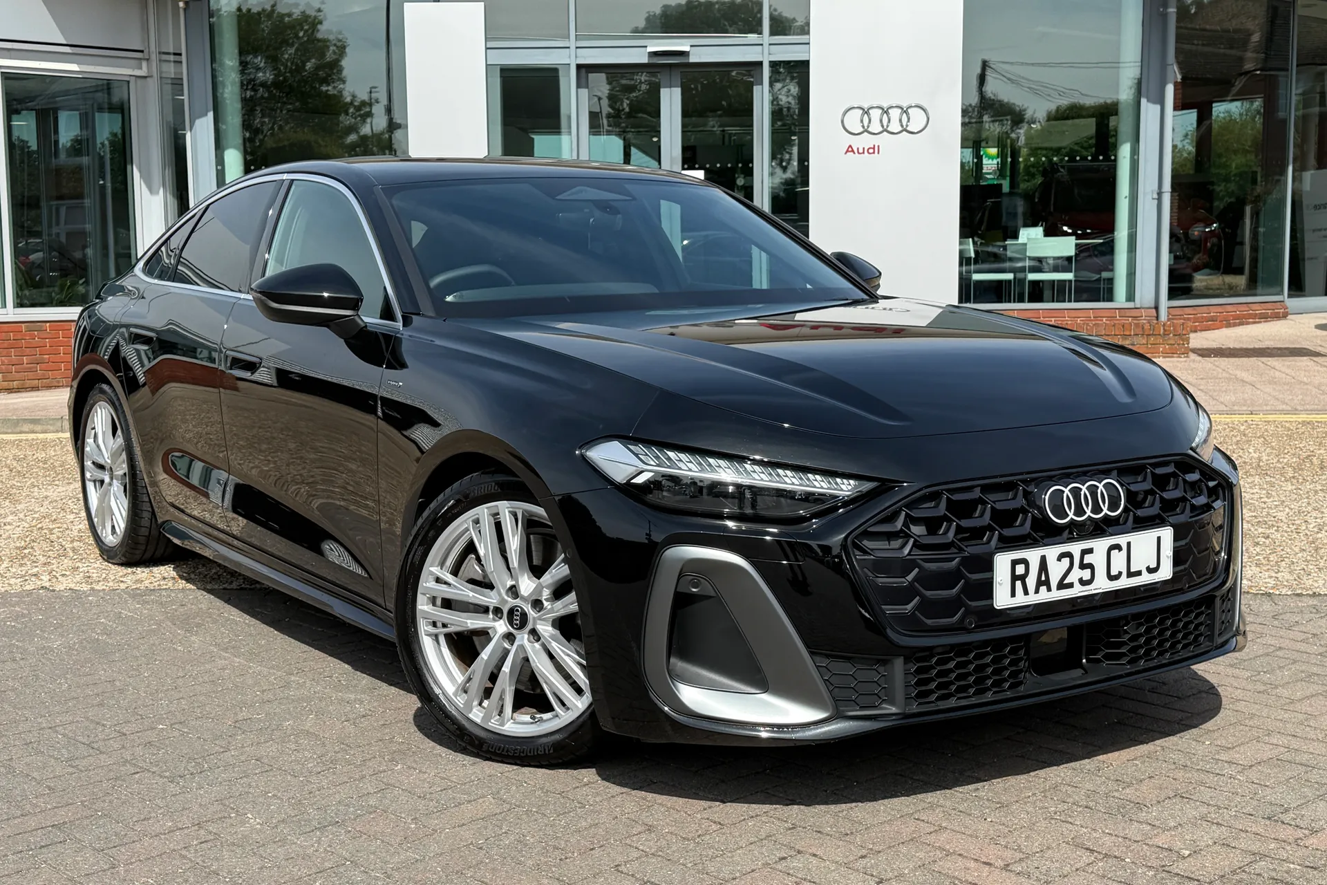Audi A5 thumbnail image number 27