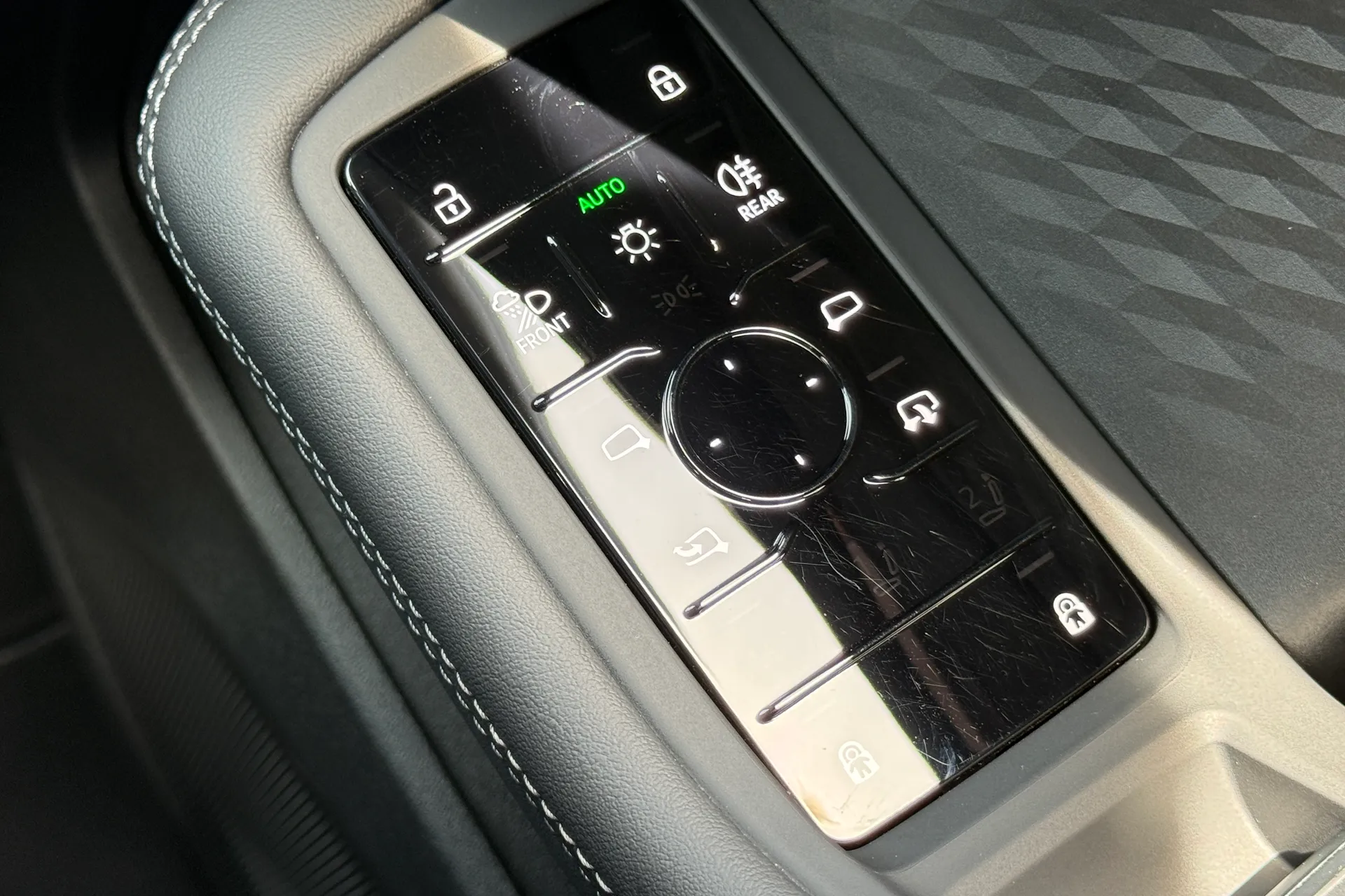 Audi A5 thumbnail image number 26