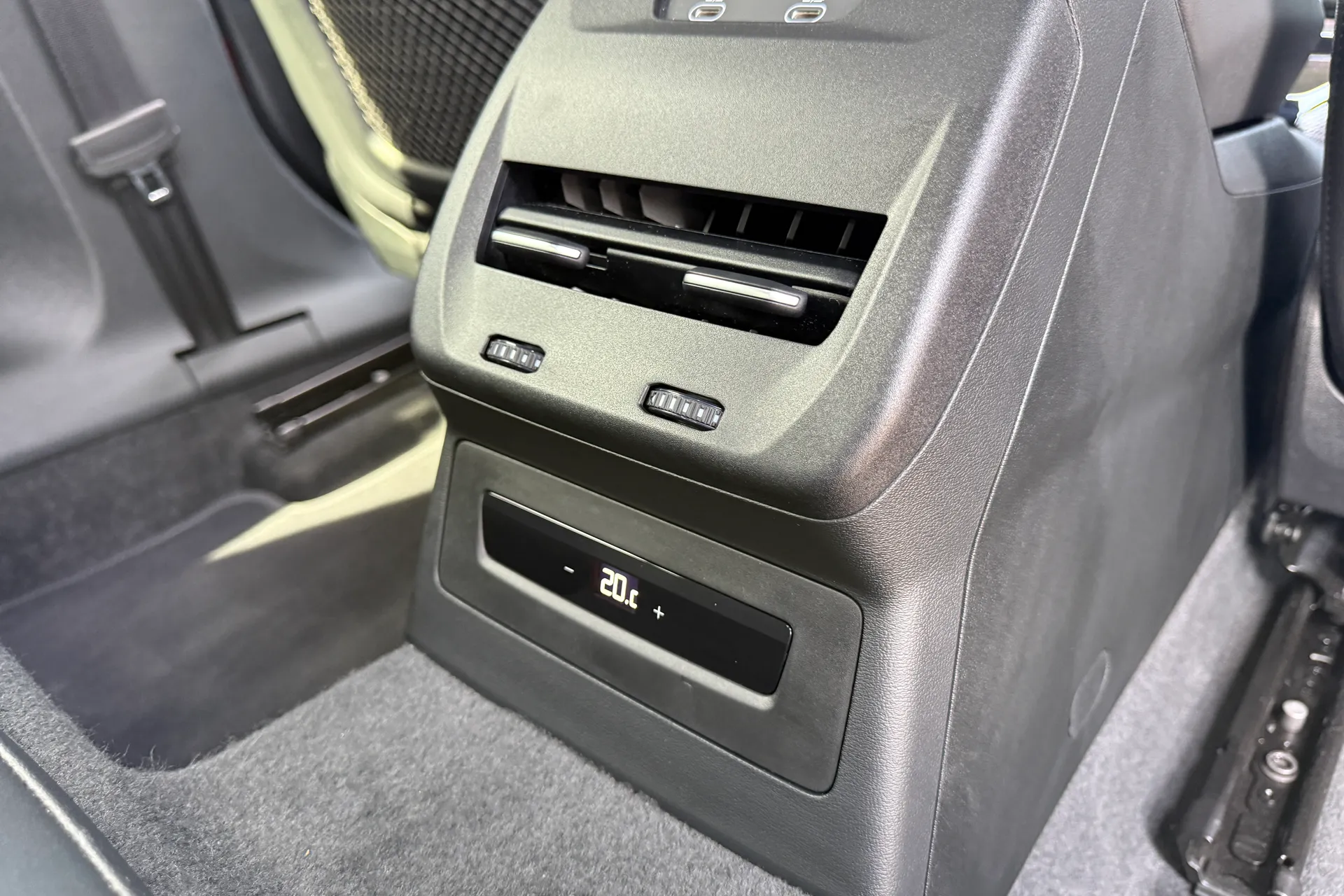 Audi A5 thumbnail image number 53
