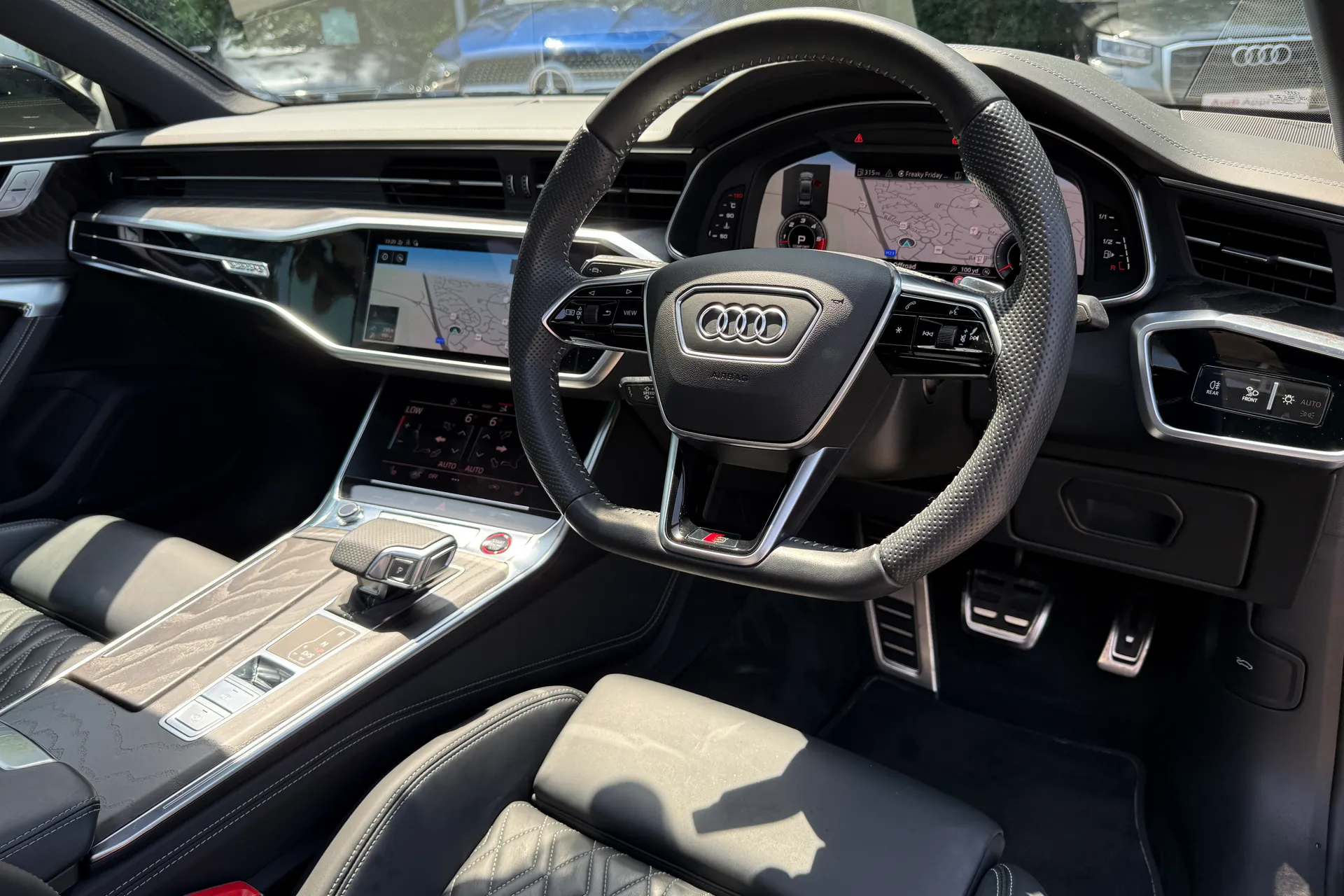 Audi A7 thumbnail image number 32