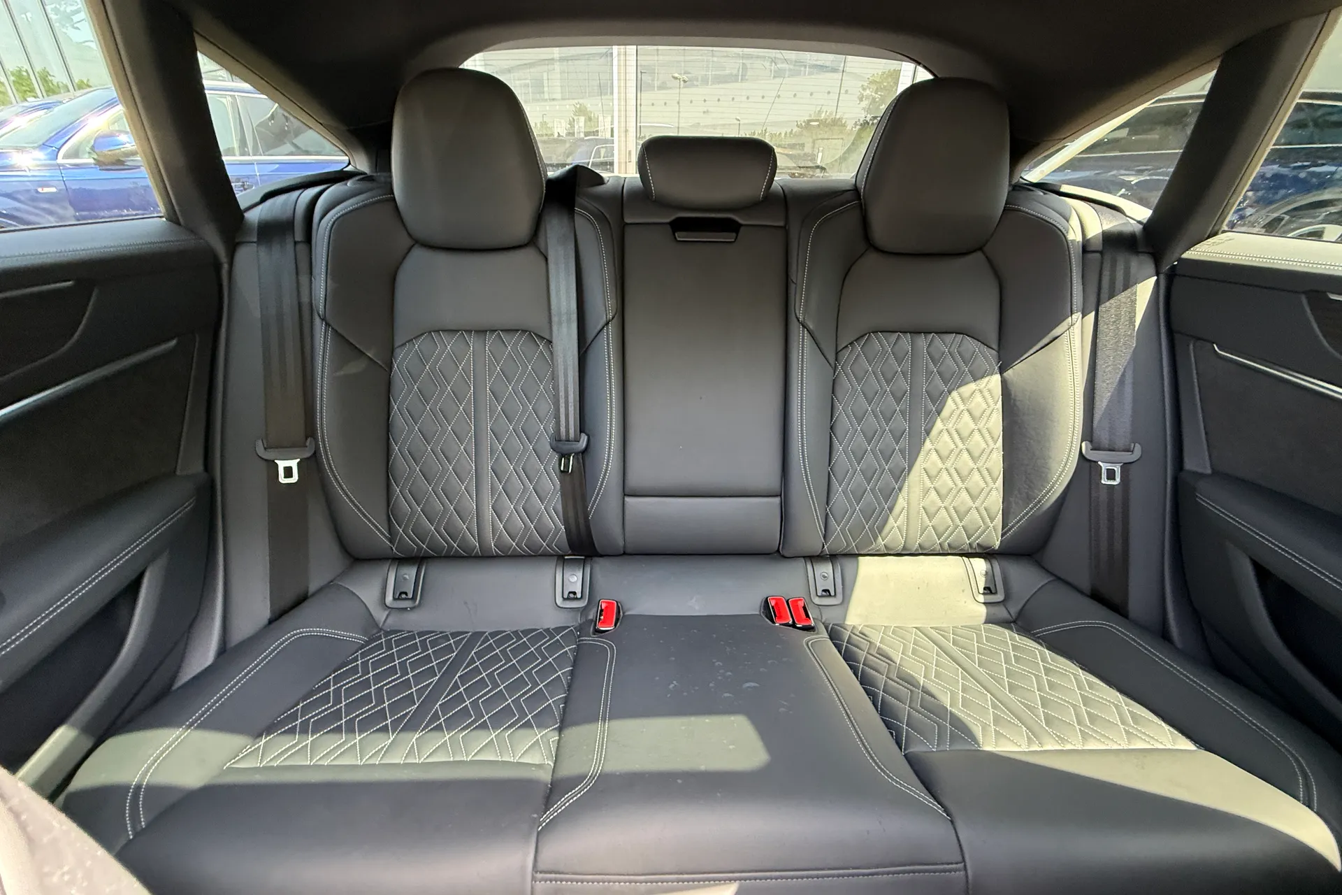 Audi A7 thumbnail image number 29