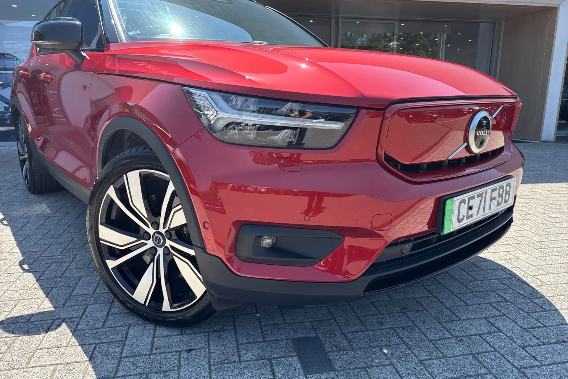 Volvo XC40 thumbnail image number 6