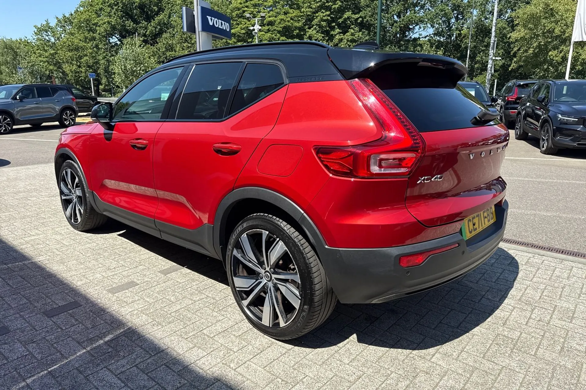 Volvo XC40 thumbnail image number 9