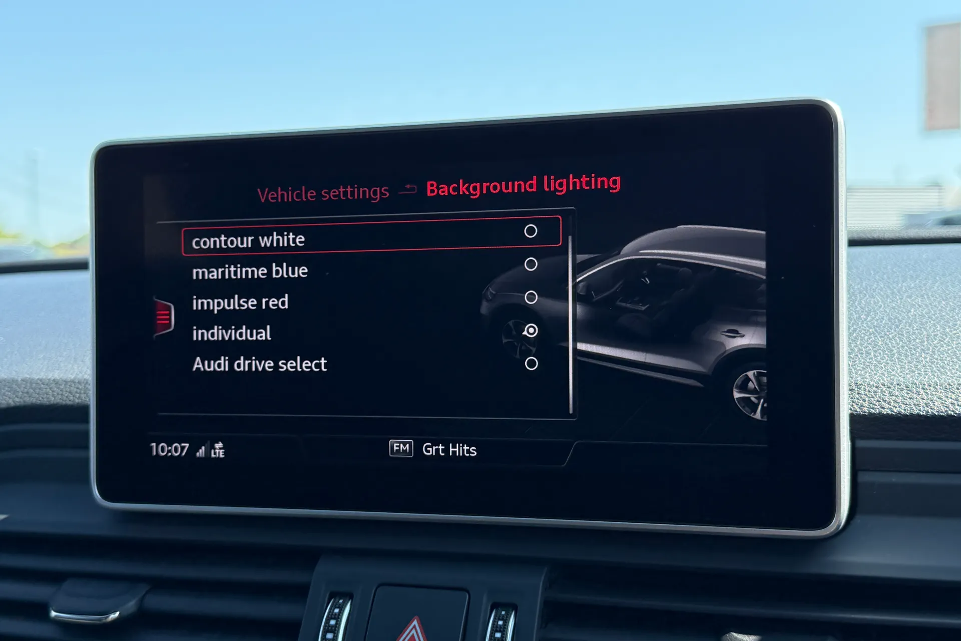 Audi Q5 thumbnail image number 10