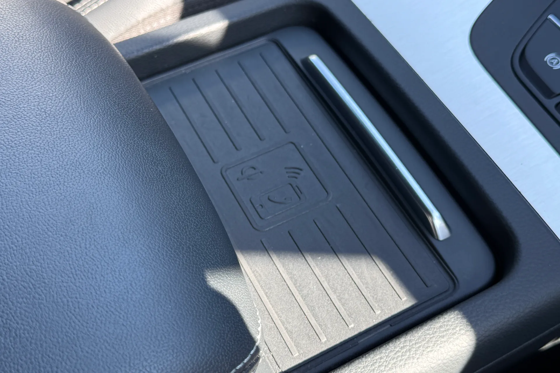 Audi Q5 thumbnail image number 15
