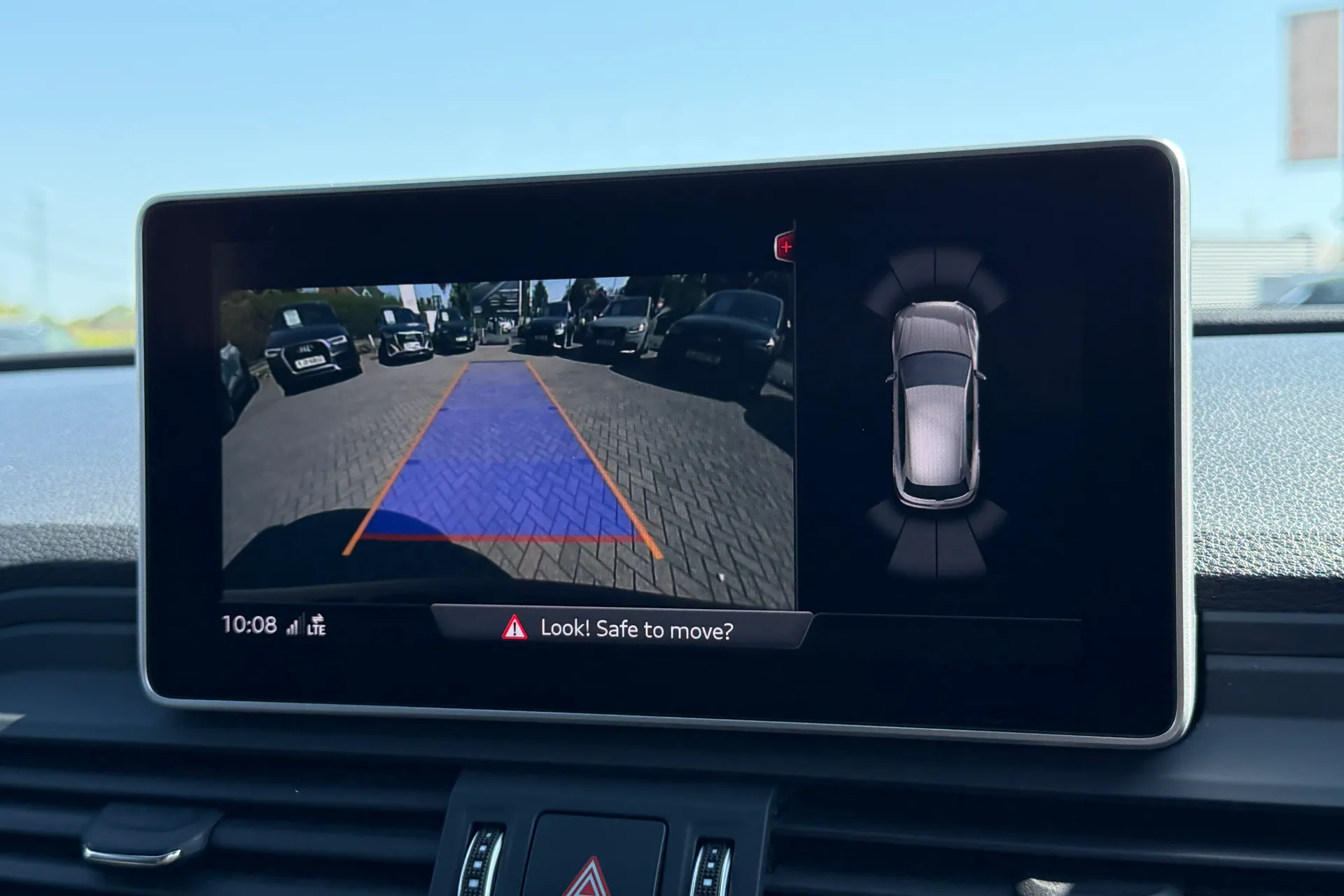 Audi Q5 thumbnail image number 4