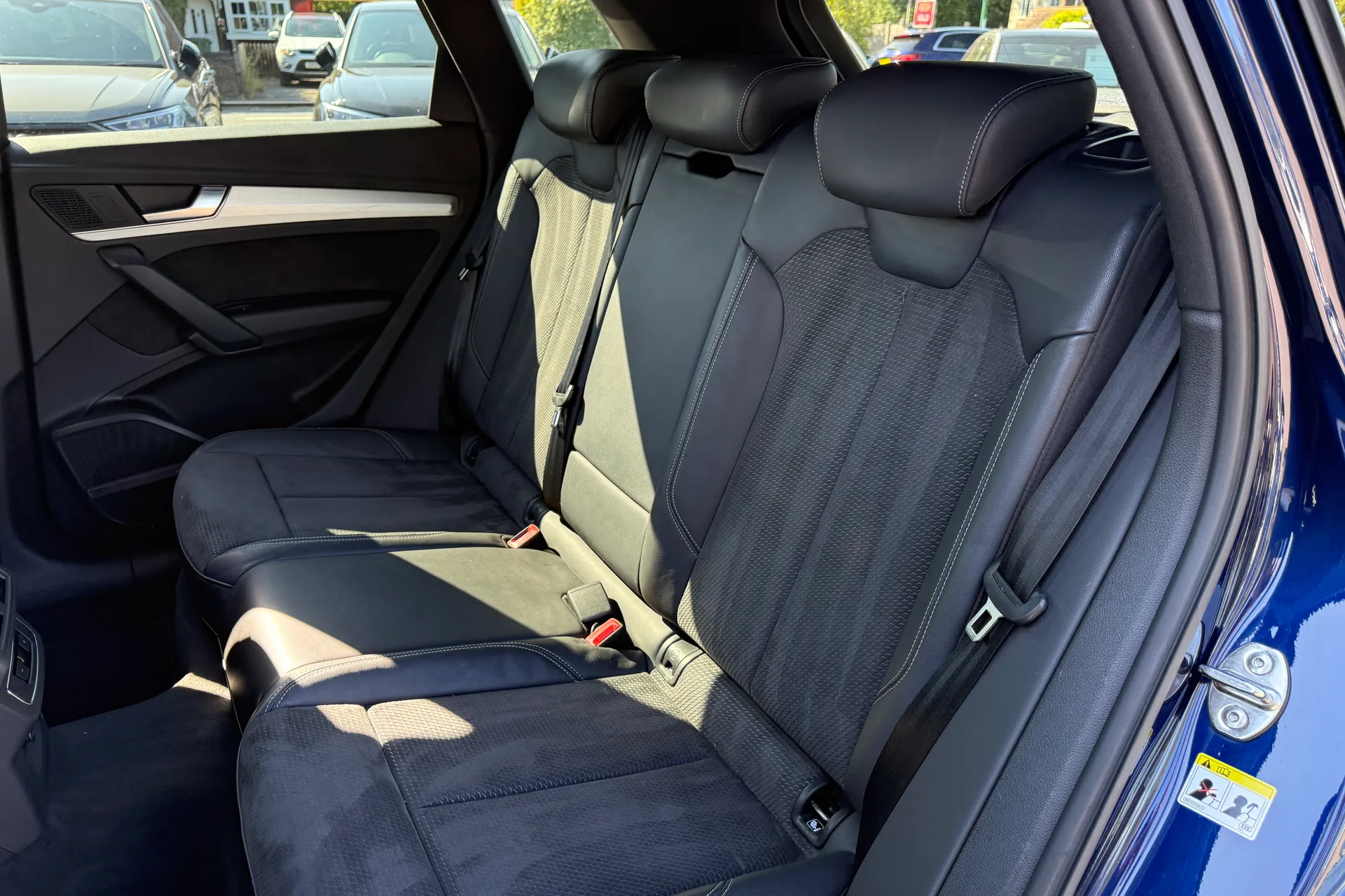 Audi Q5 thumbnail image number 42