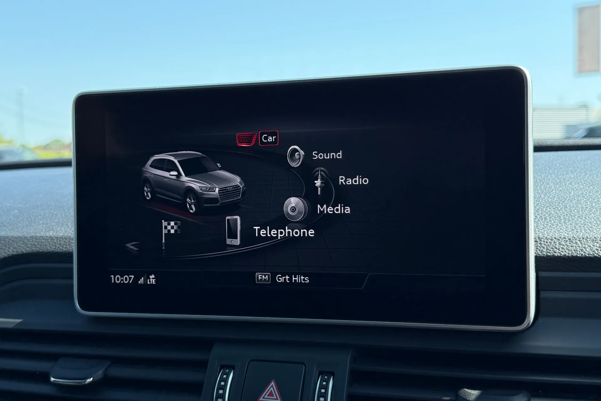 Audi Q5 thumbnail image number 12