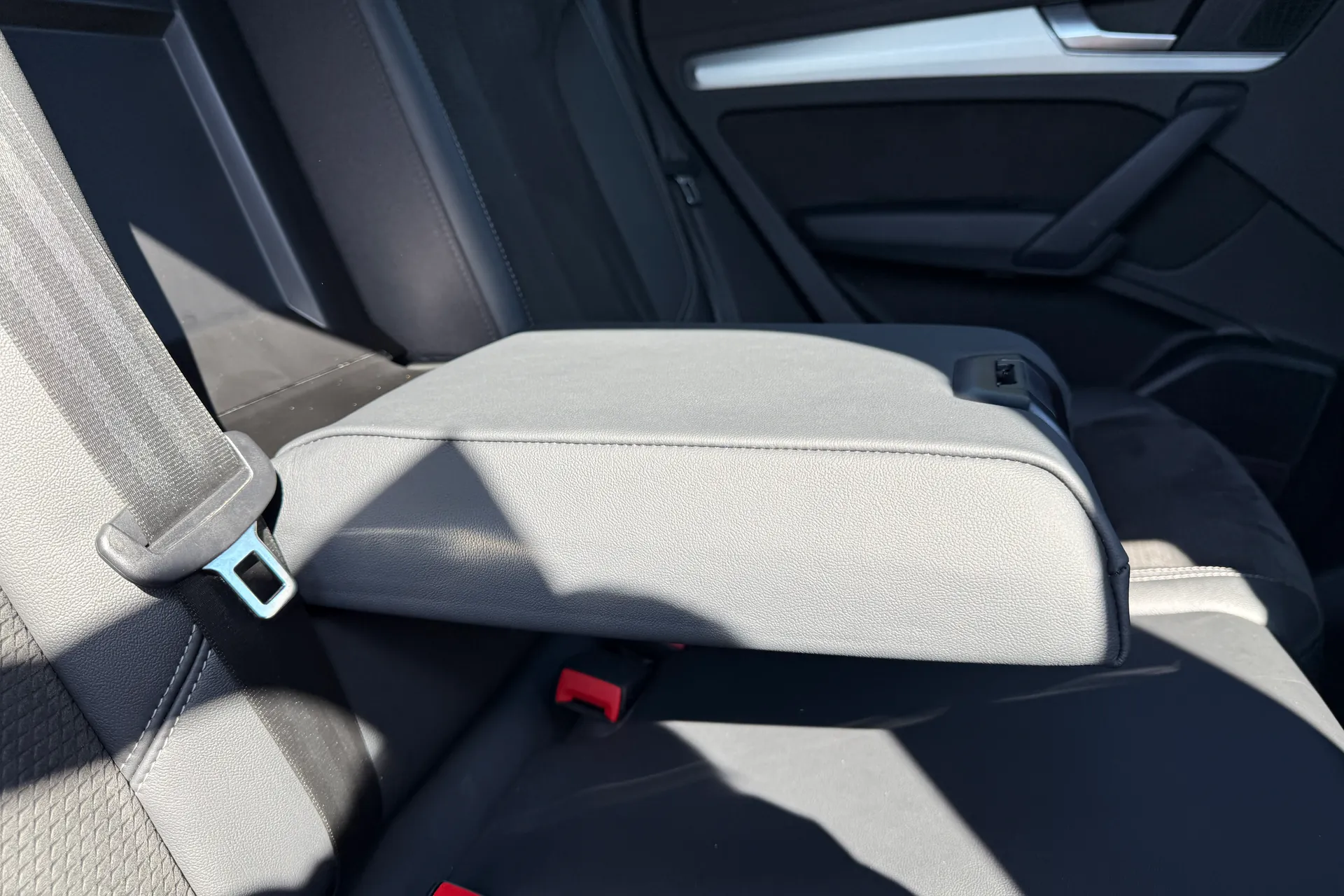 Audi Q5 thumbnail image number 45