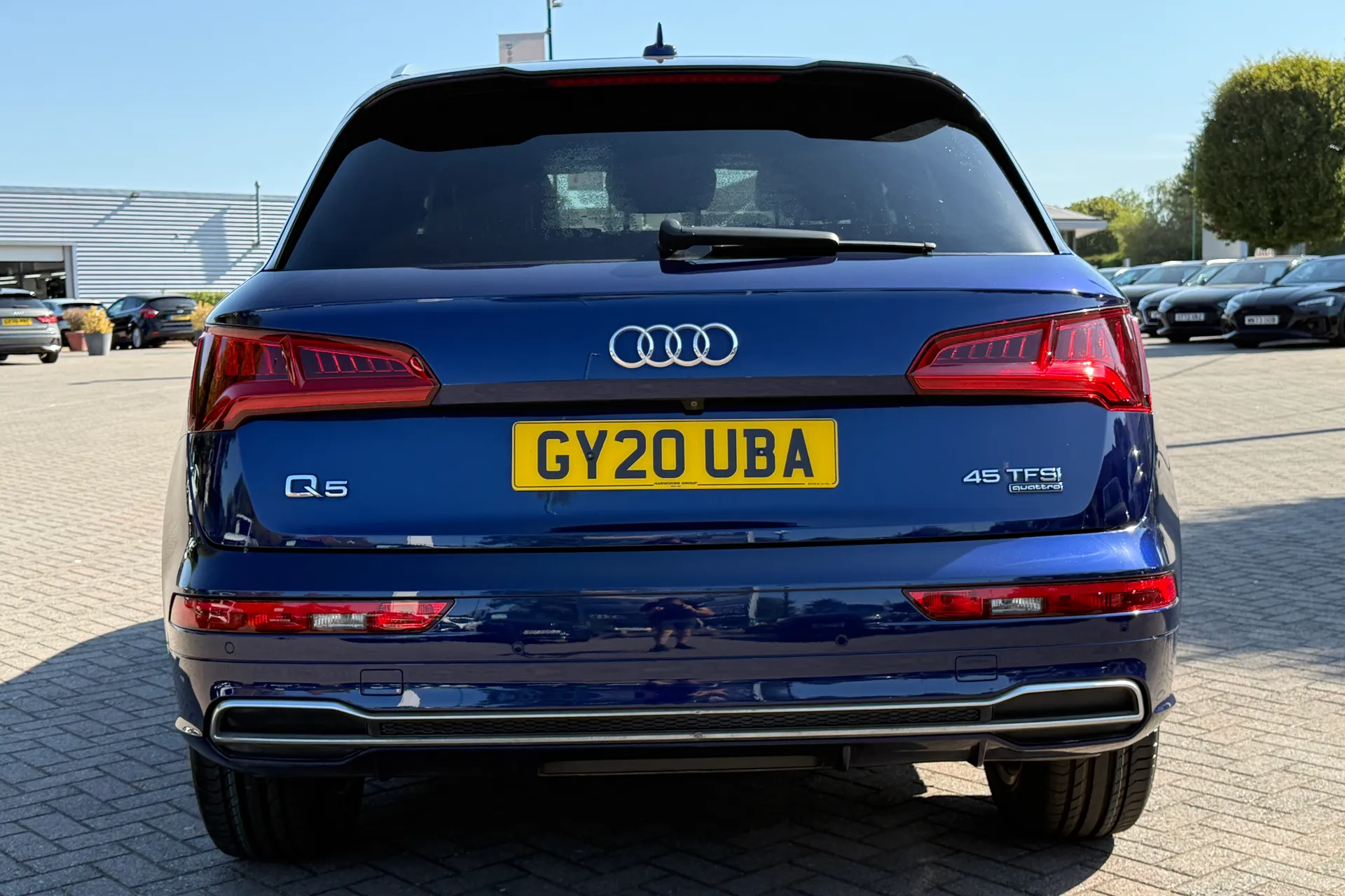 Audi Q5 thumbnail image number 32