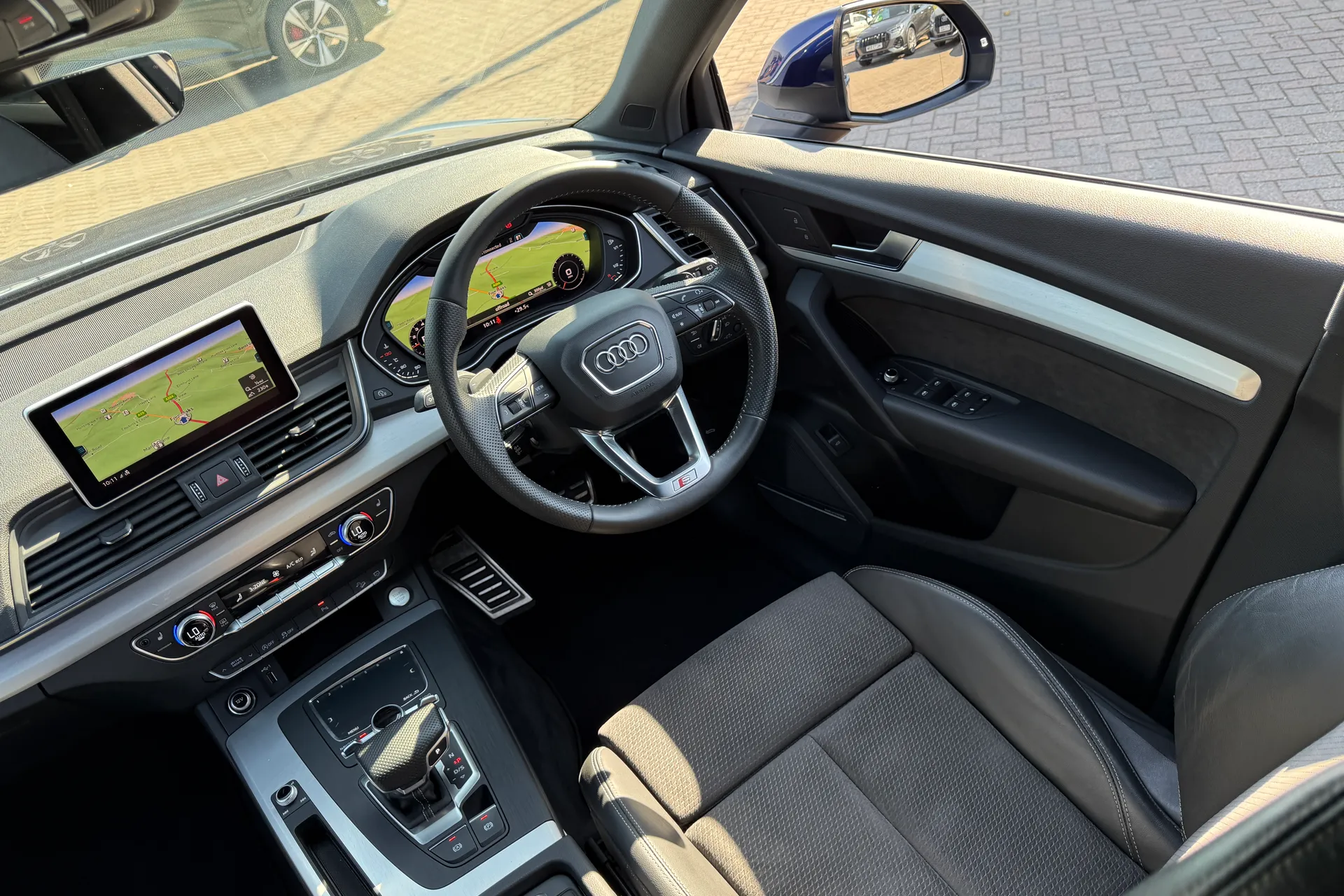 Audi Q5 thumbnail image number 41
