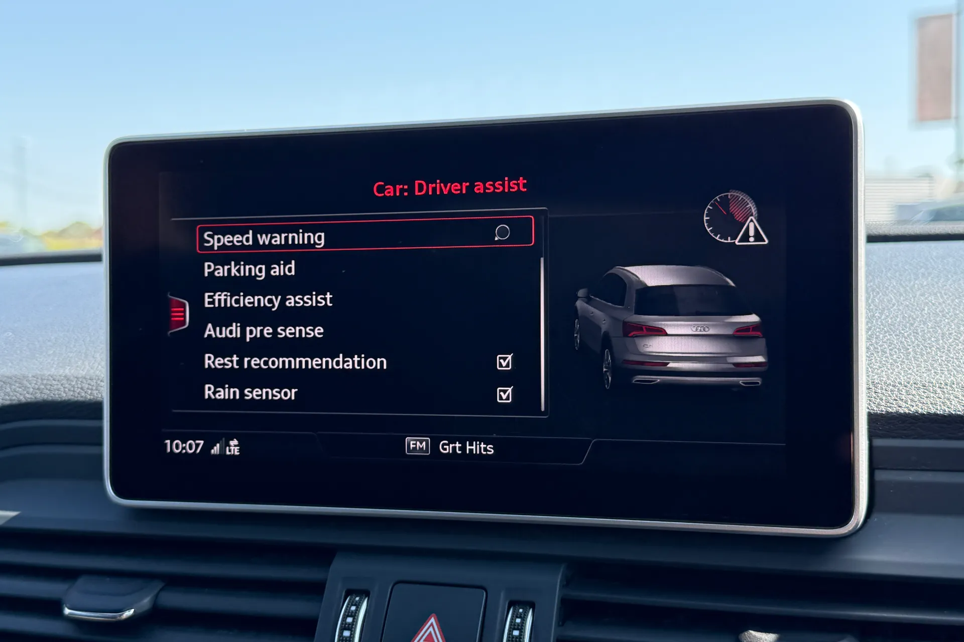 Audi Q5 thumbnail image number 9