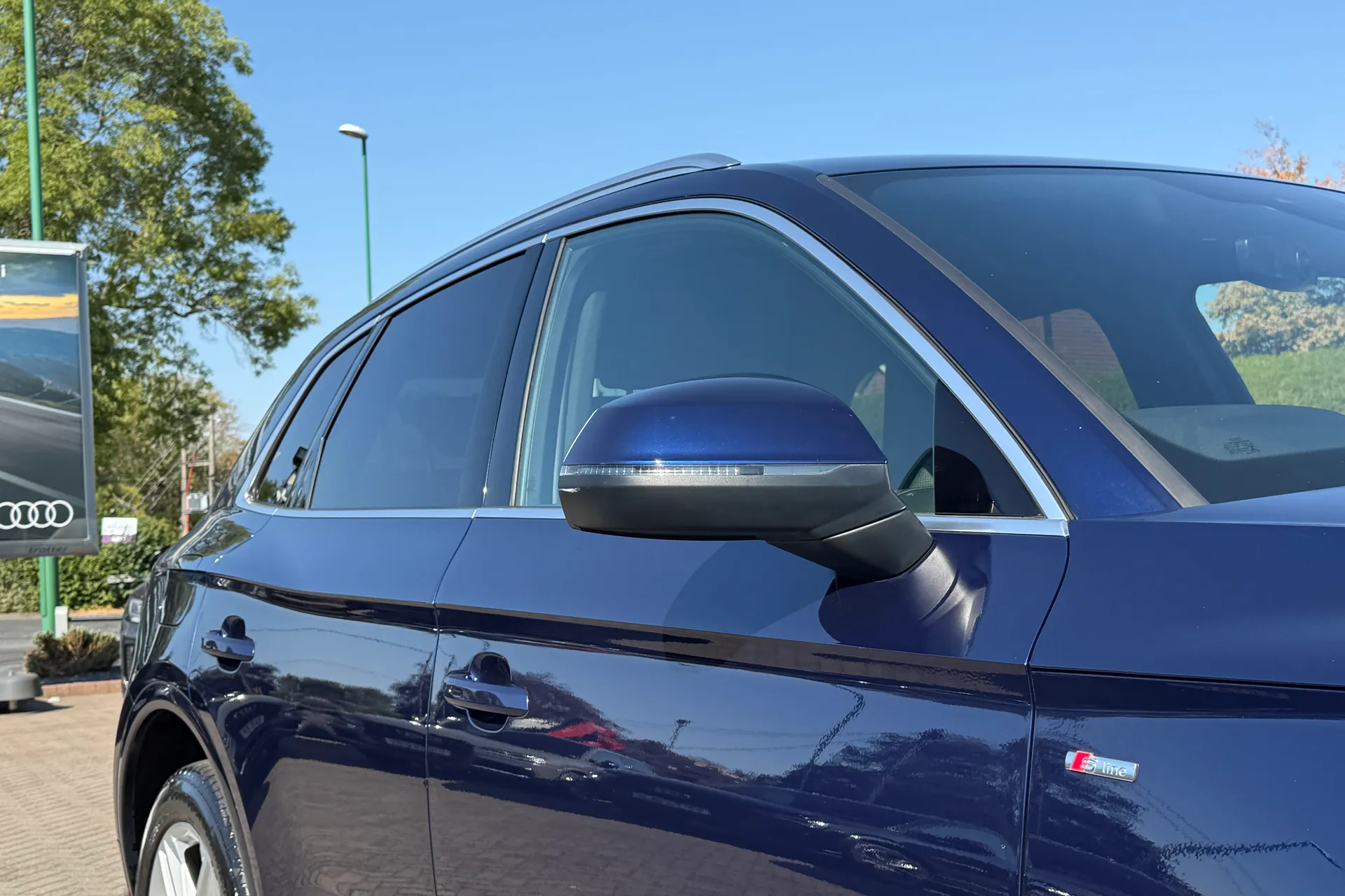 Audi Q5 thumbnail image number 48