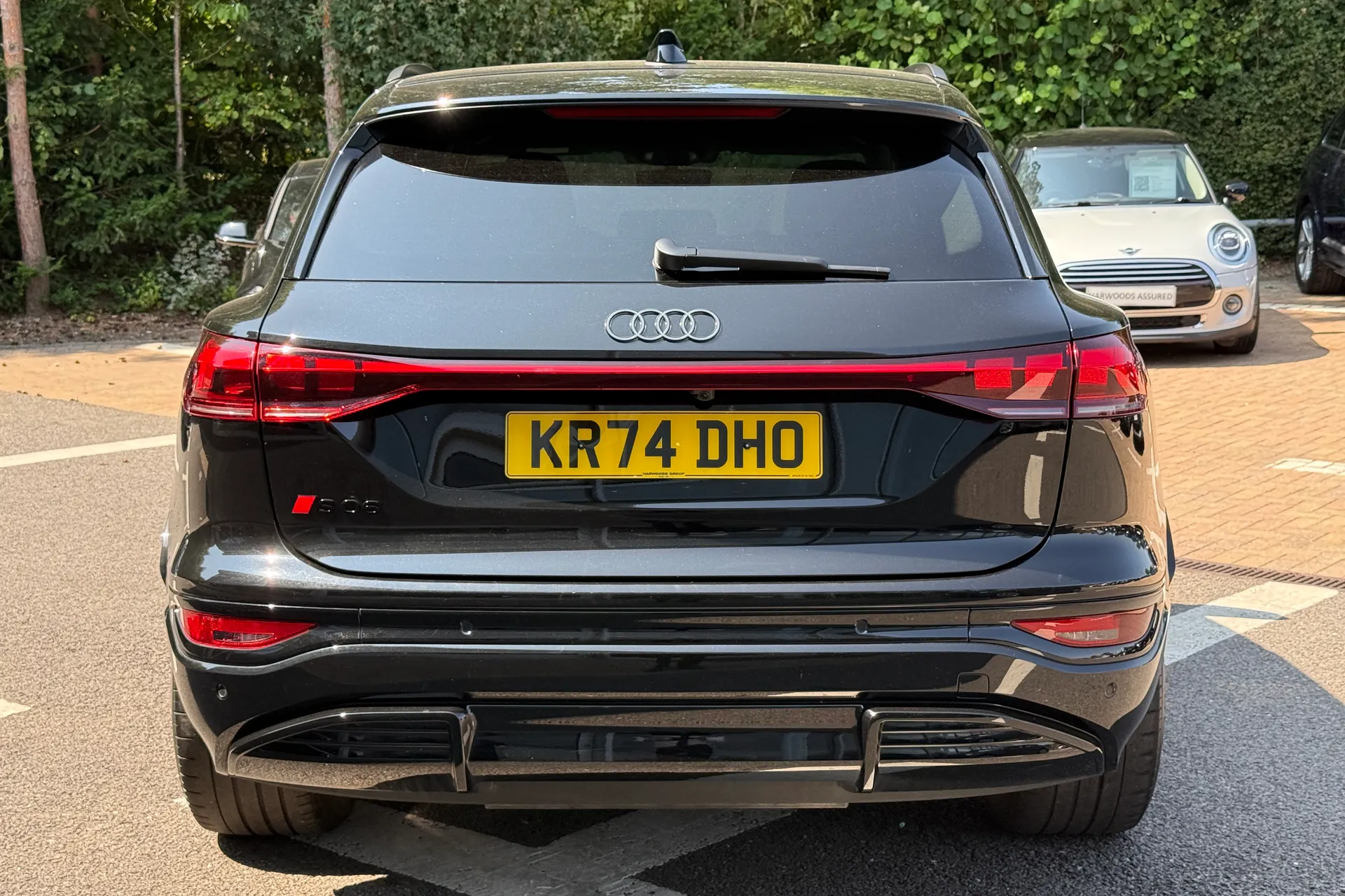 Audi Q6 thumbnail image number 44