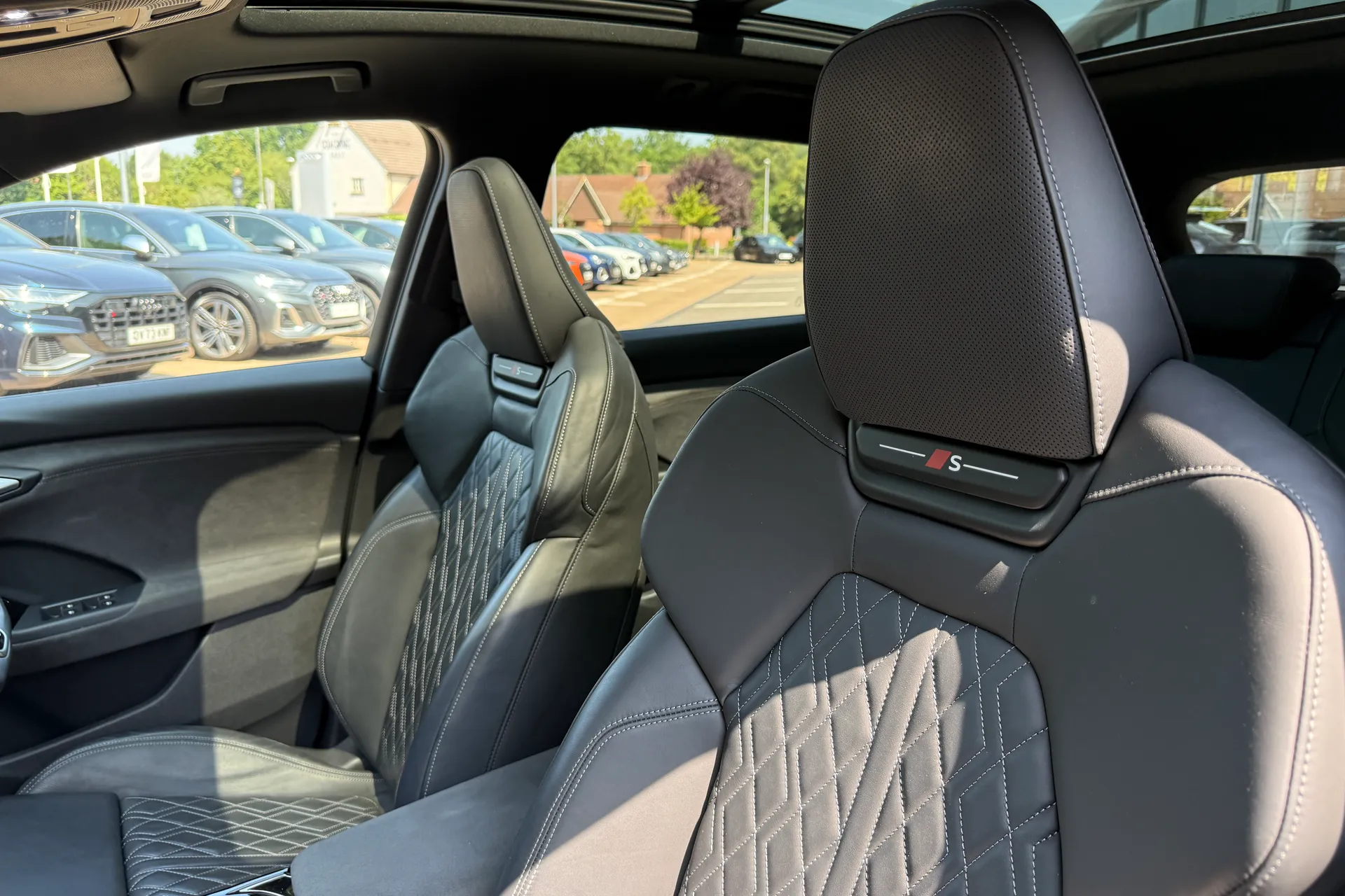 Audi Q6 thumbnail image number 52
