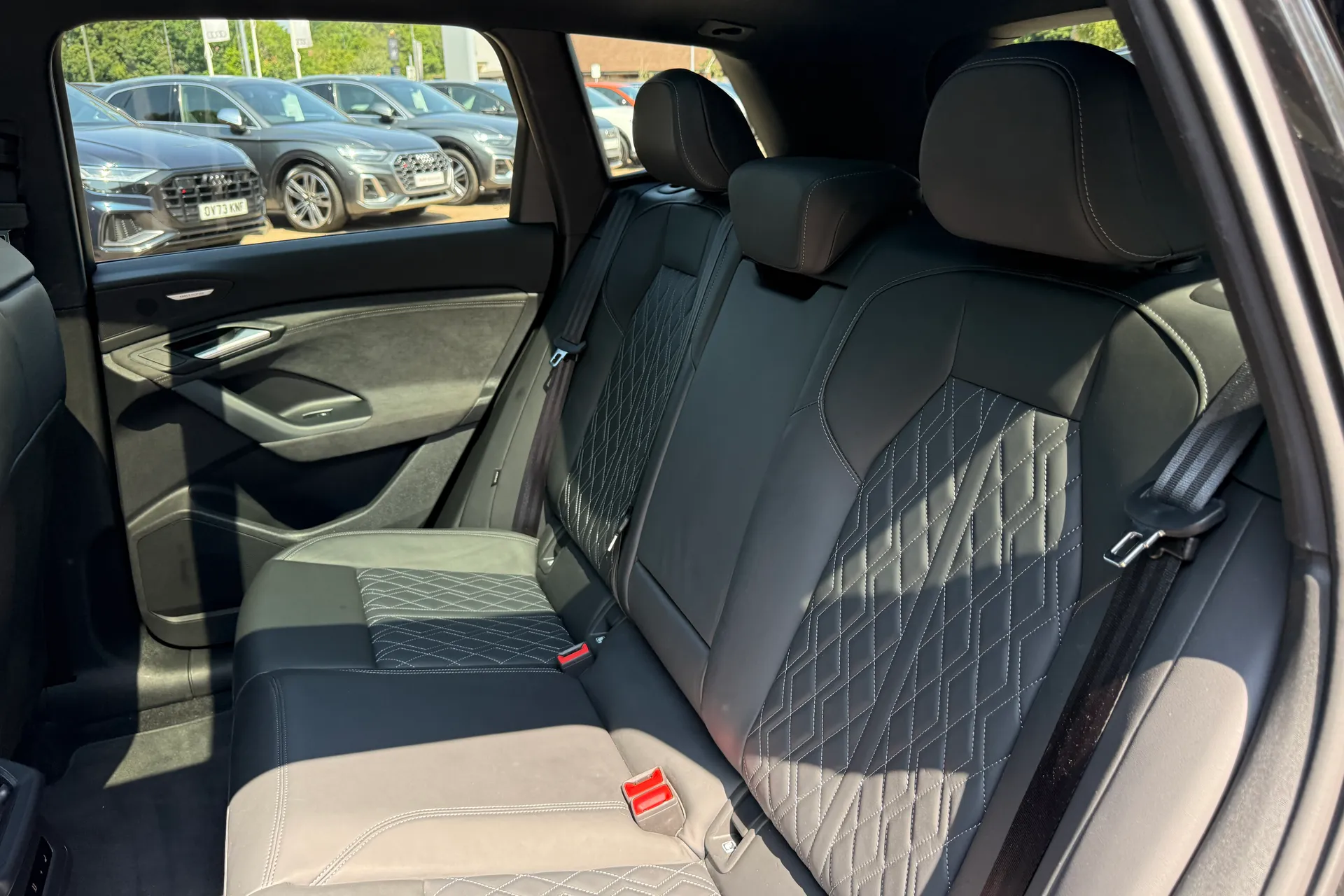 Audi Q6 thumbnail image number 49
