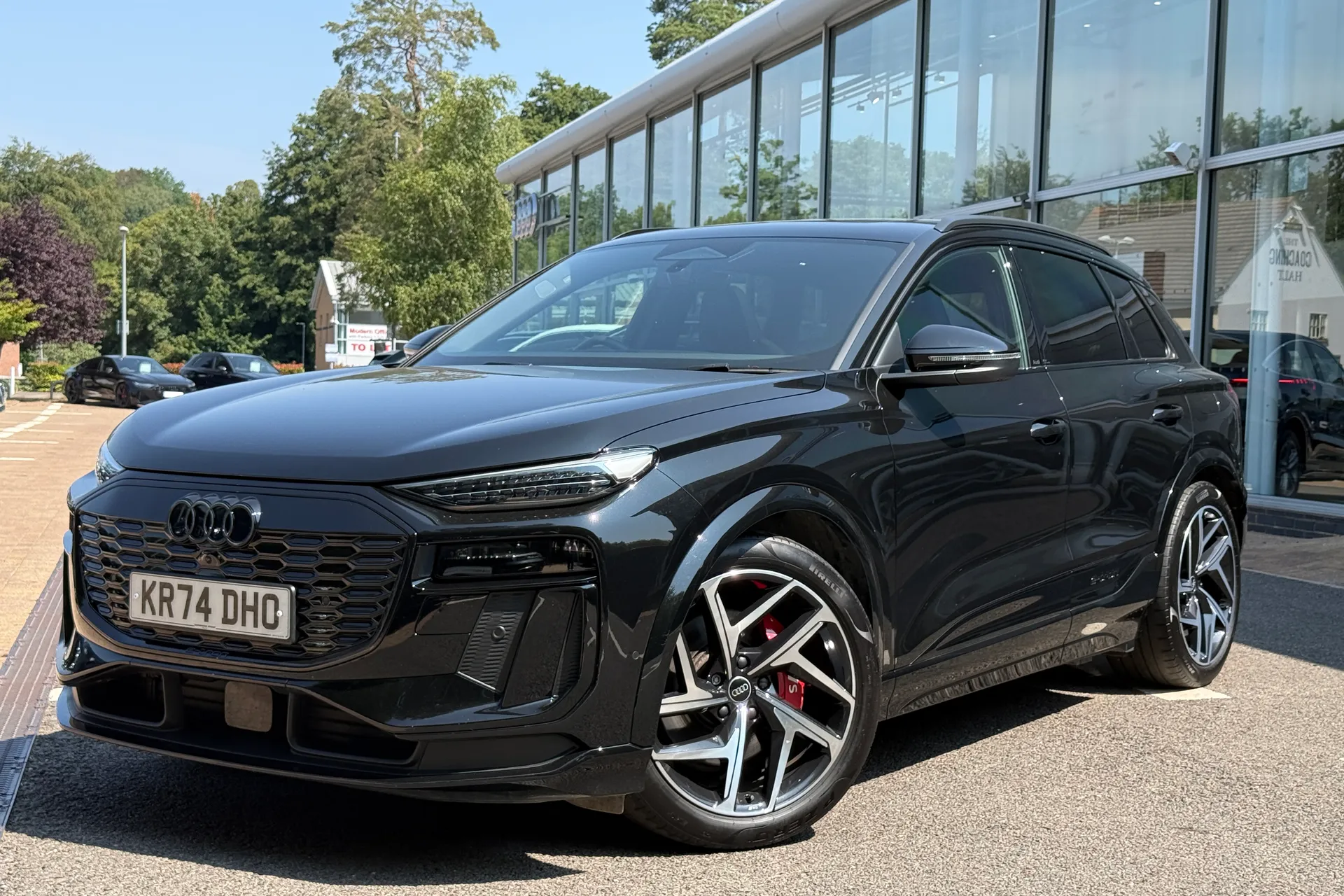 Audi Q6 thumbnail image number 56