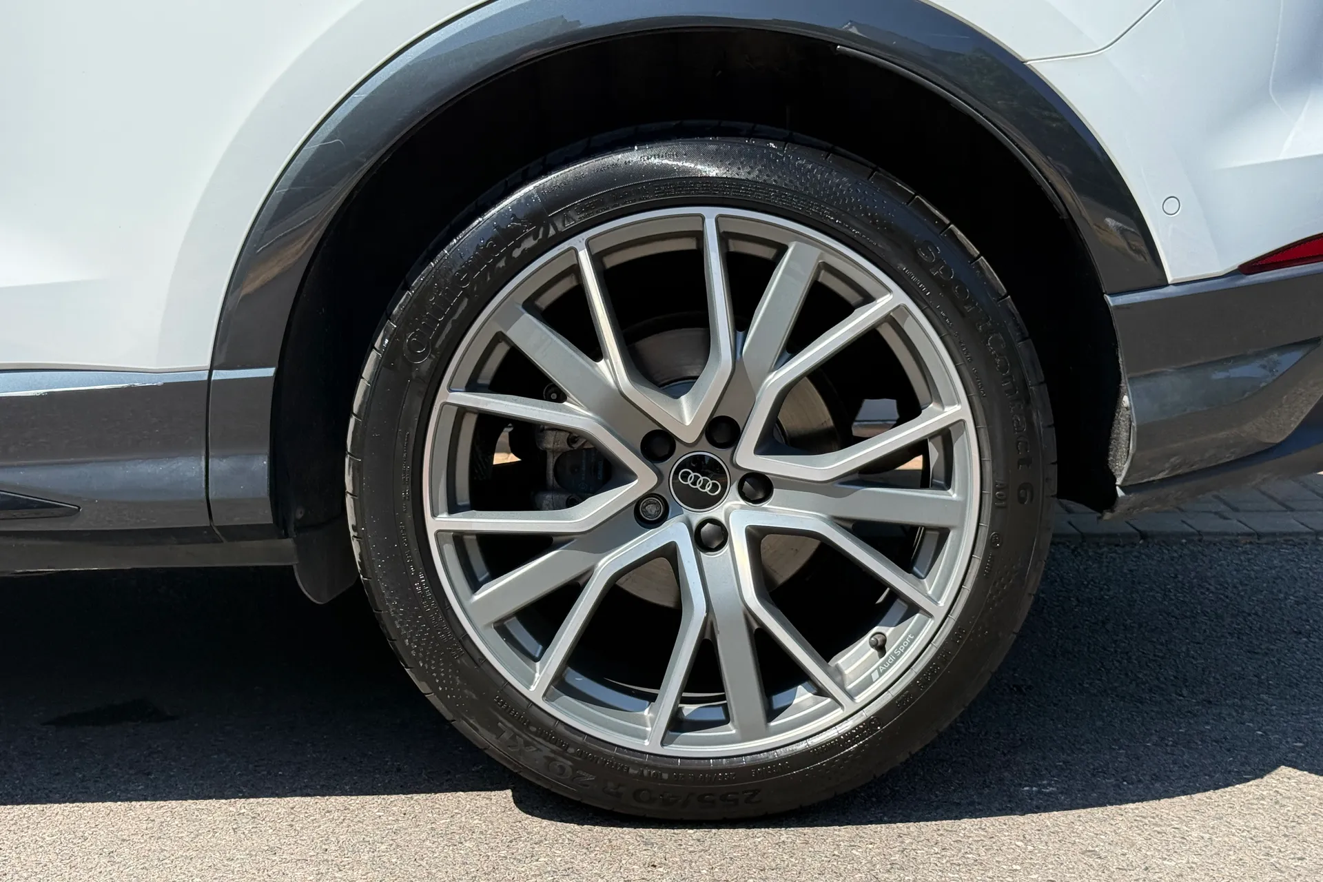 Audi Q3 thumbnail image number 5