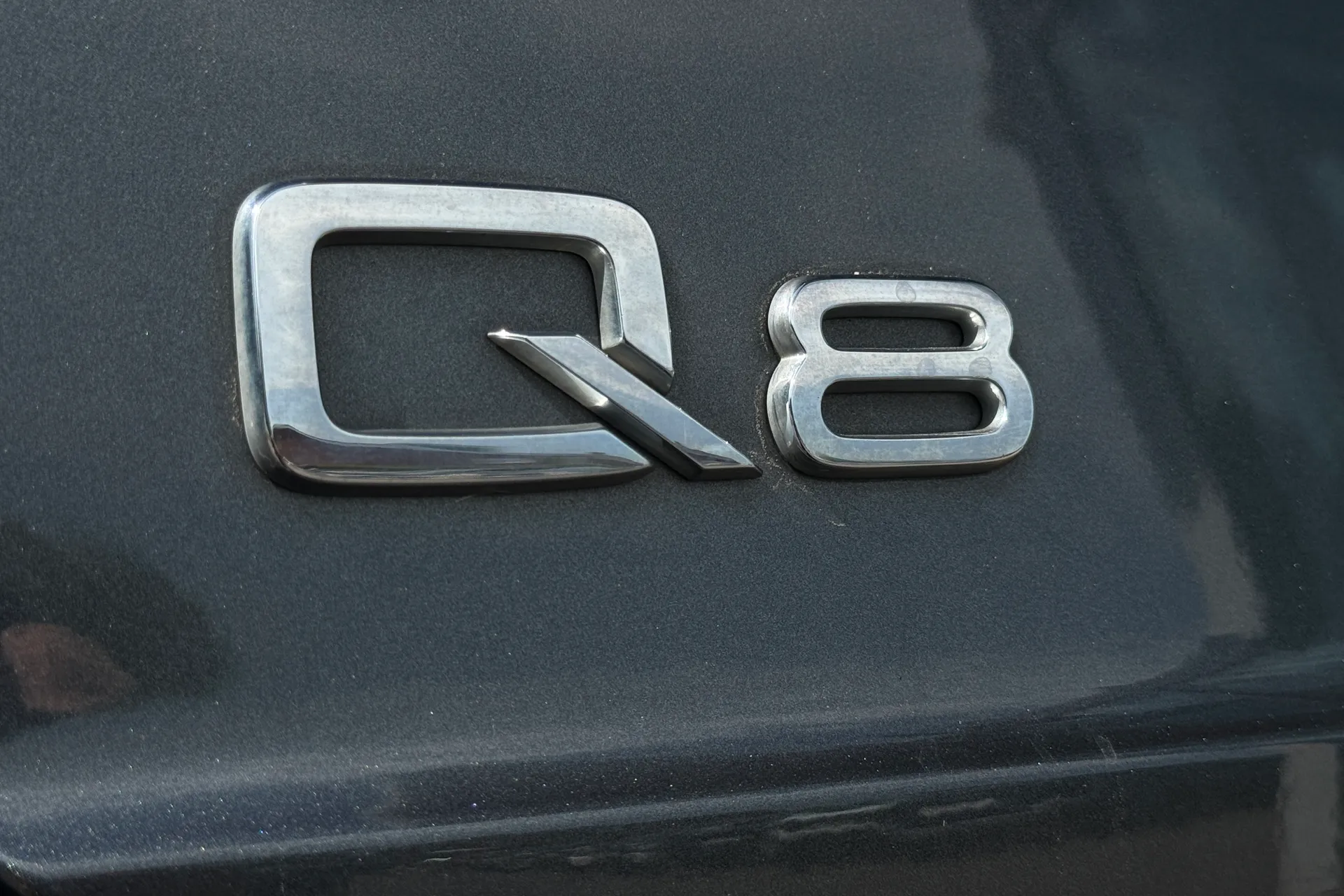 Audi Q8 thumbnail image number 49