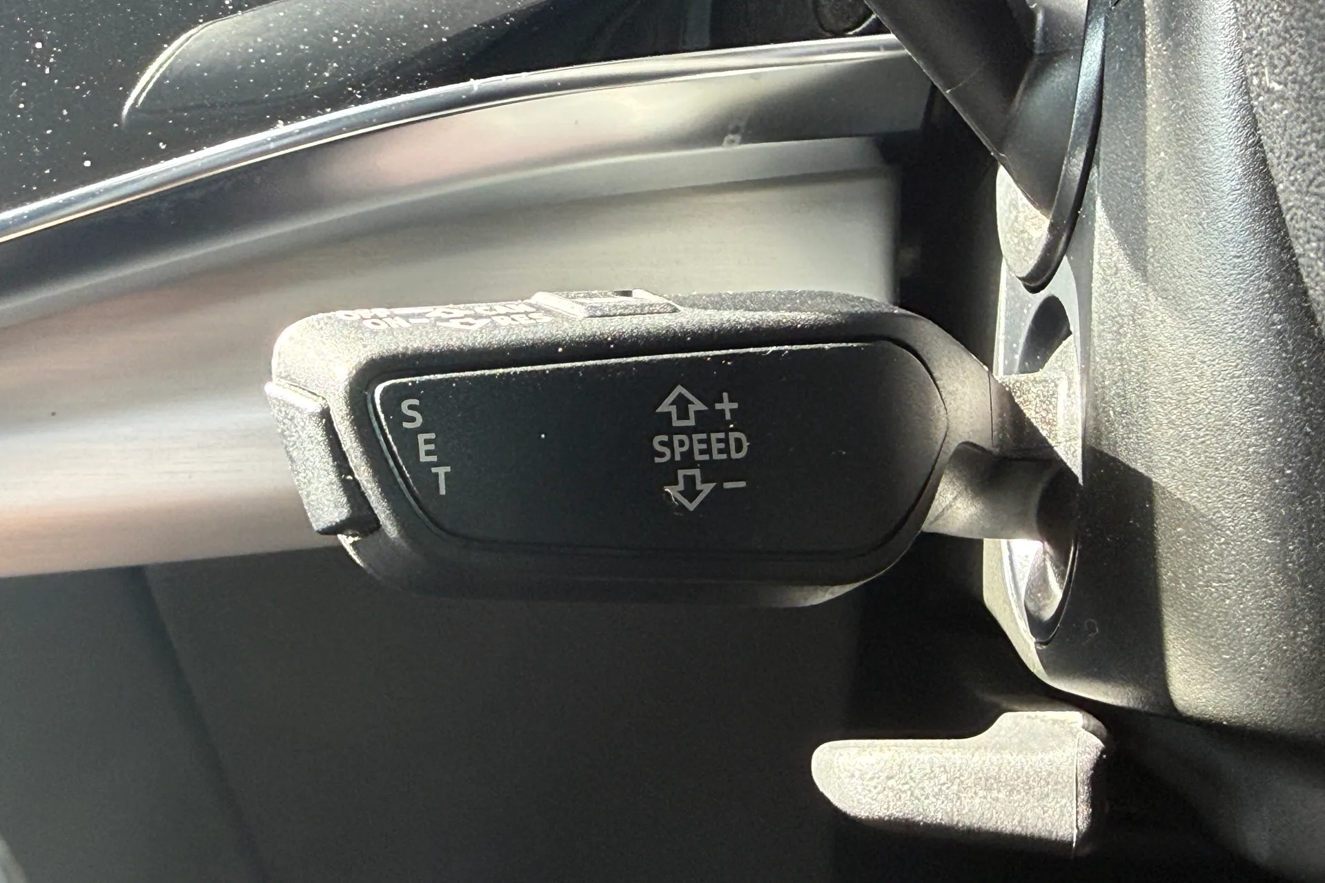 Audi Q8 thumbnail image number 21