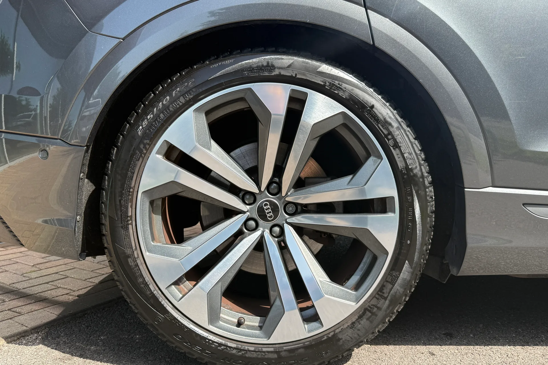 Audi Q8 thumbnail image number 64