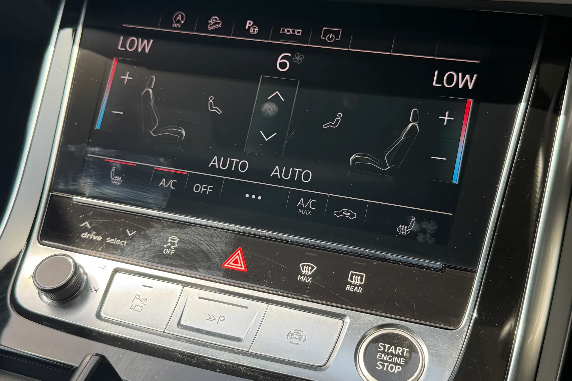 Audi Q8 thumbnail image number 26