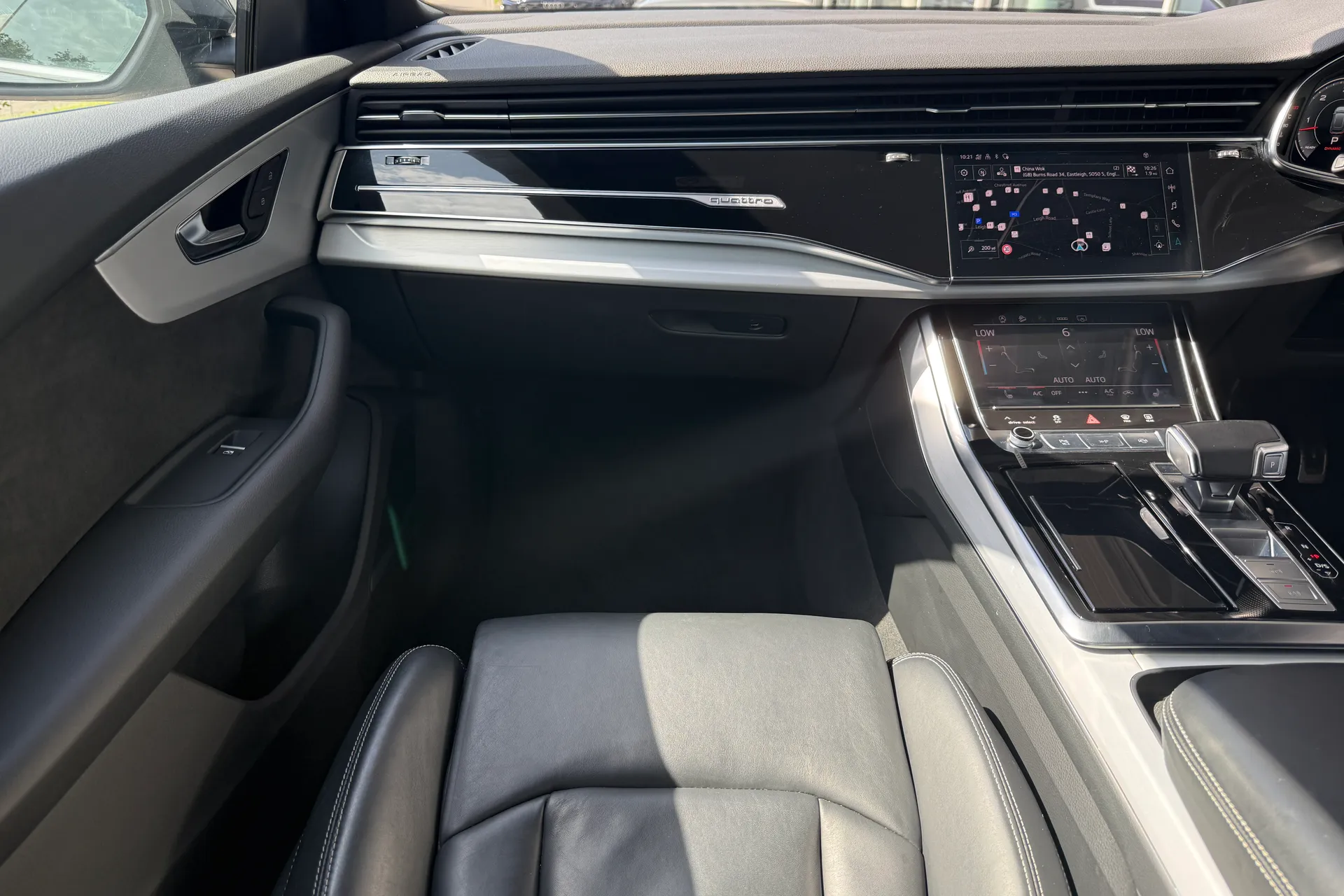 Audi Q8 thumbnail image number 45