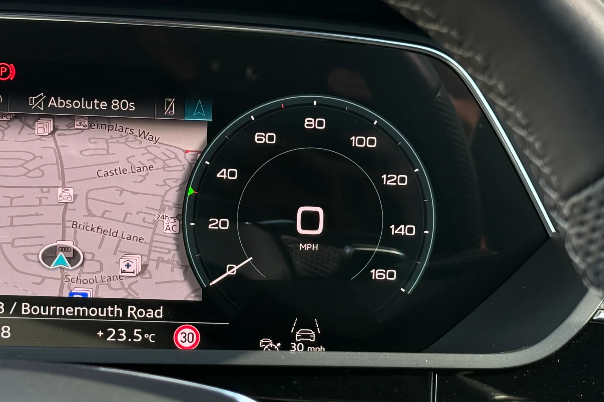 Audi Q8 thumbnail image number 8