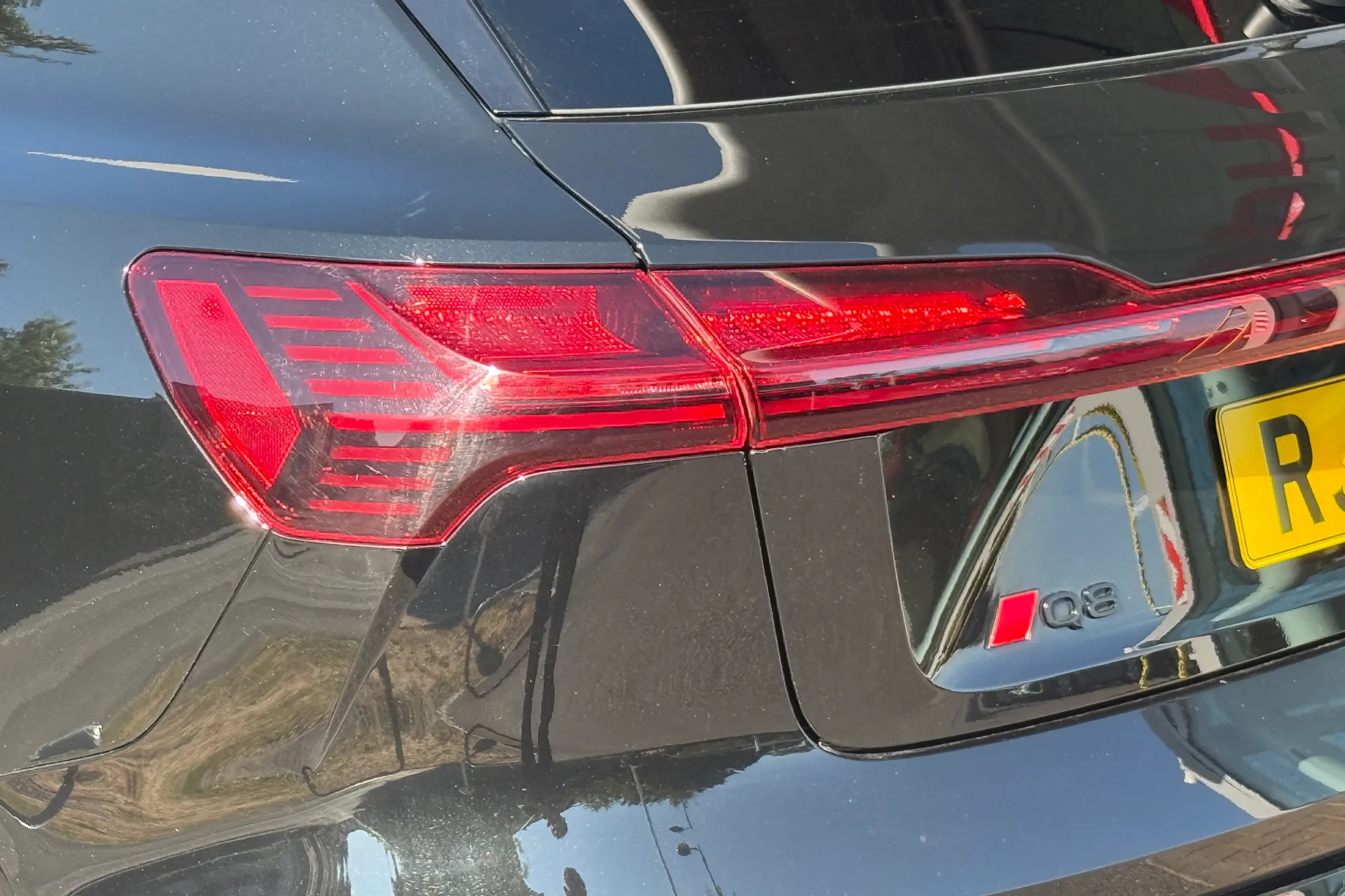 Audi Q8 thumbnail image number 49