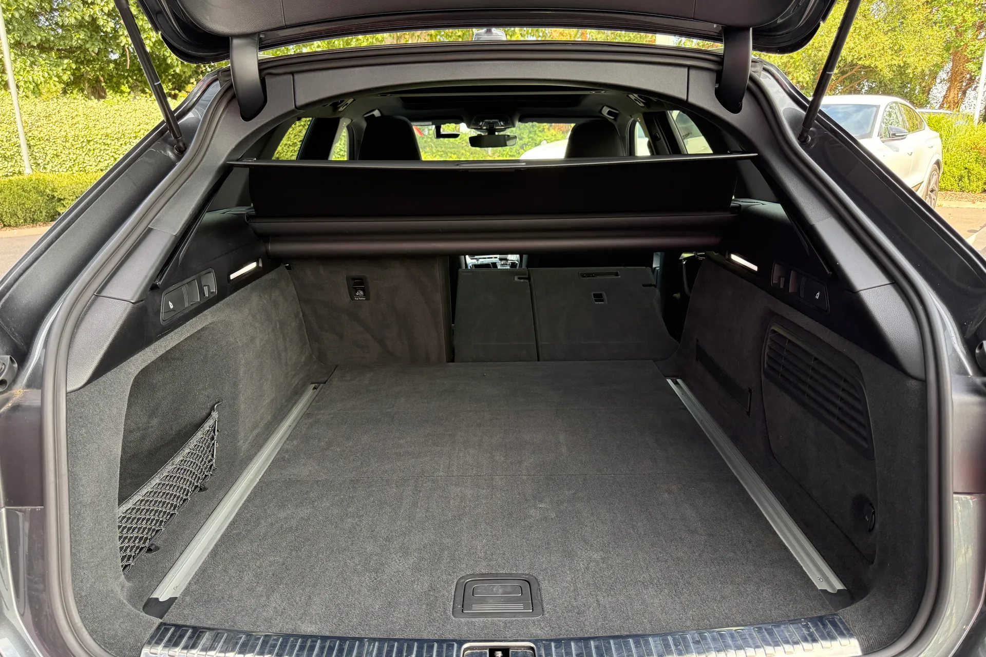 Audi A6 thumbnail image number 58