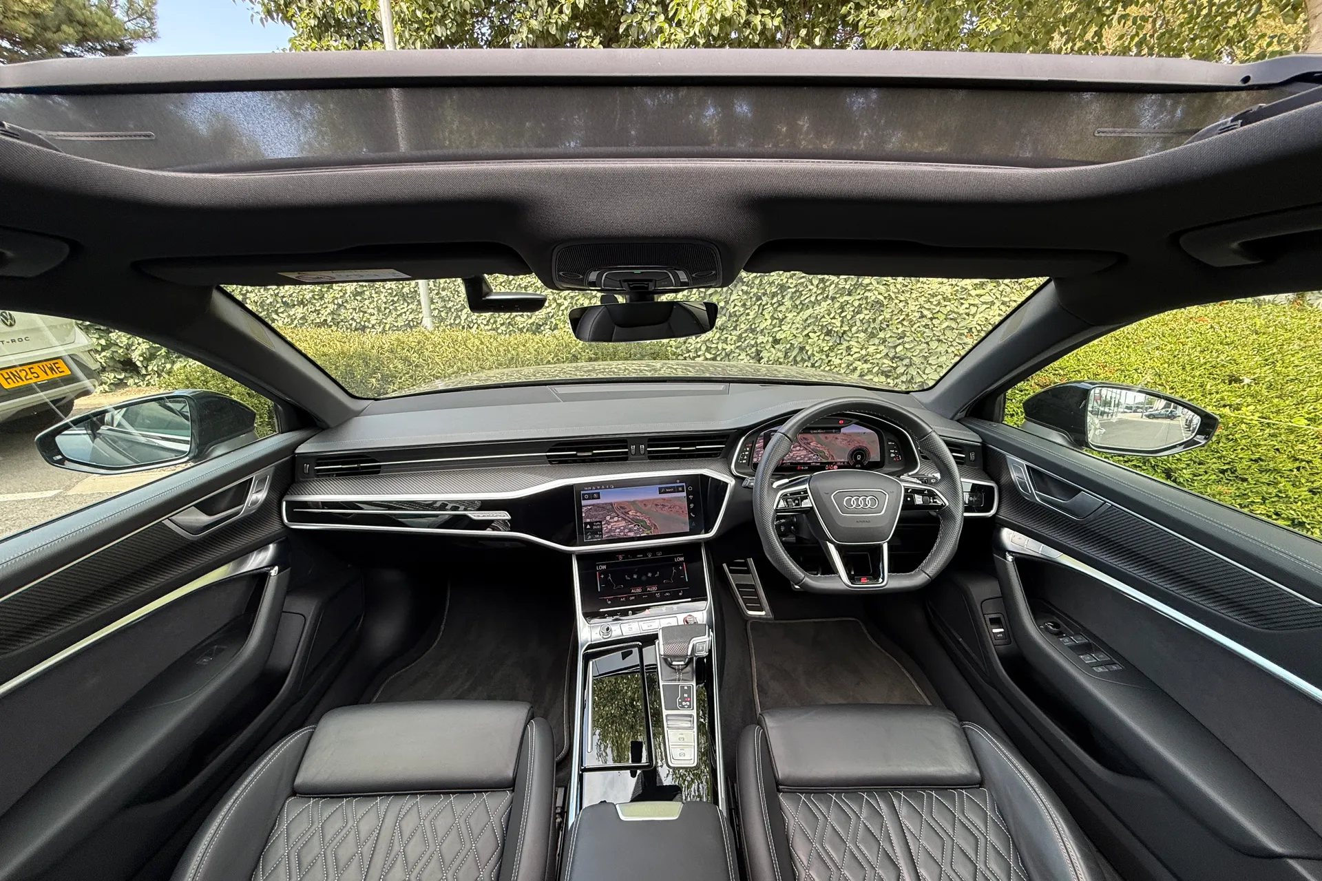 Audi A6 thumbnail image number 4