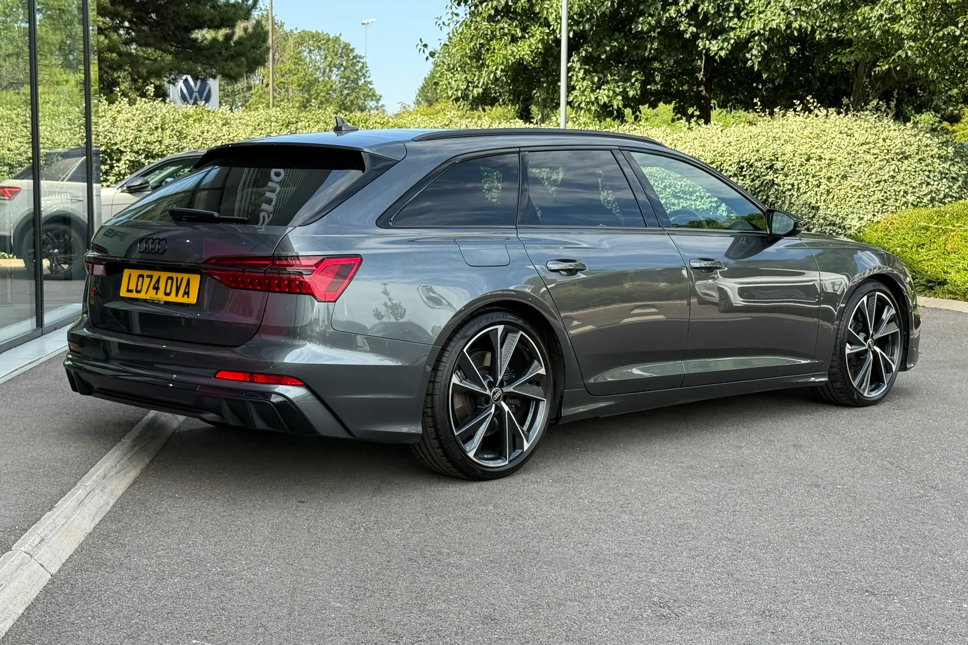 Audi A6 thumbnail image number 38