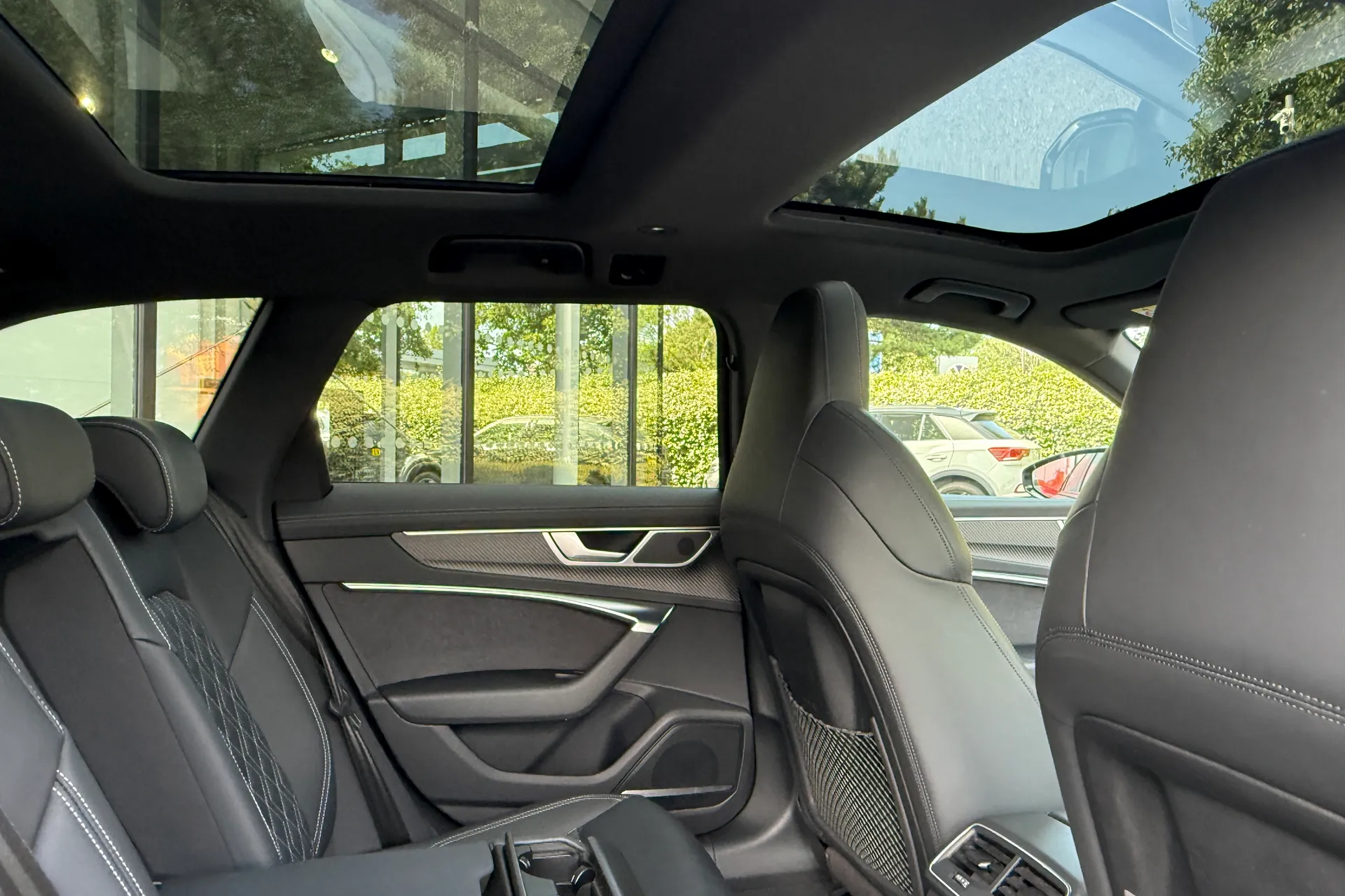 Audi A6 thumbnail image number 42