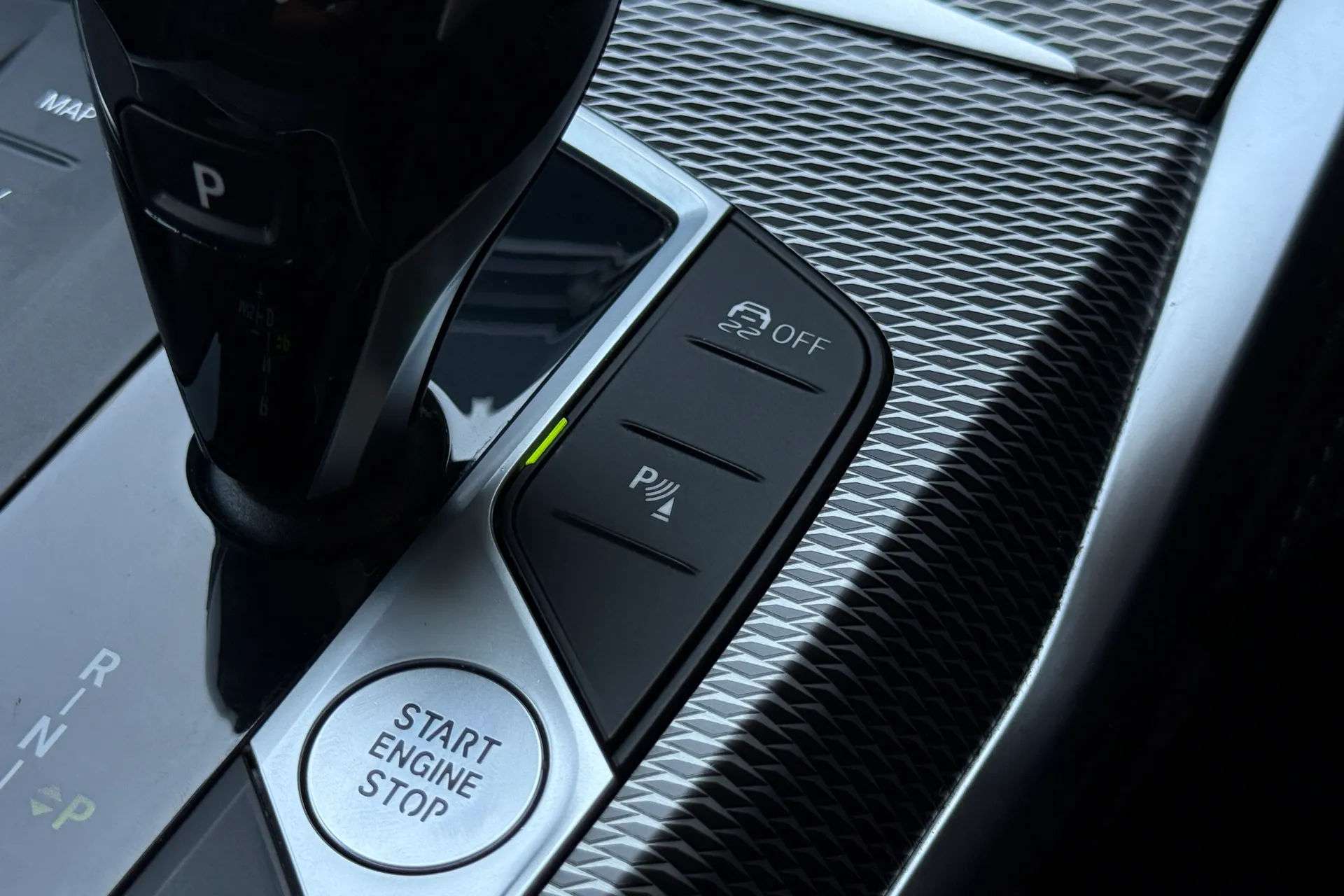 BMW 4 SERIES thumbnail image number 18