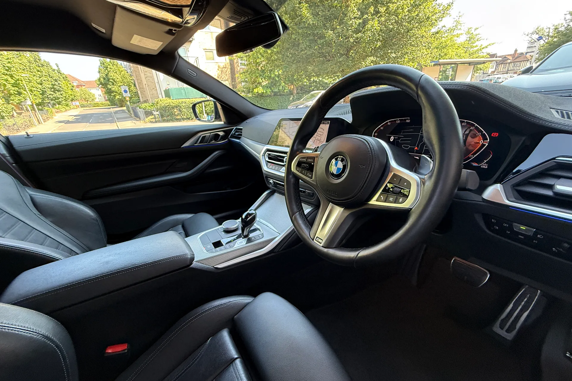 BMW 4 SERIES thumbnail image number 29