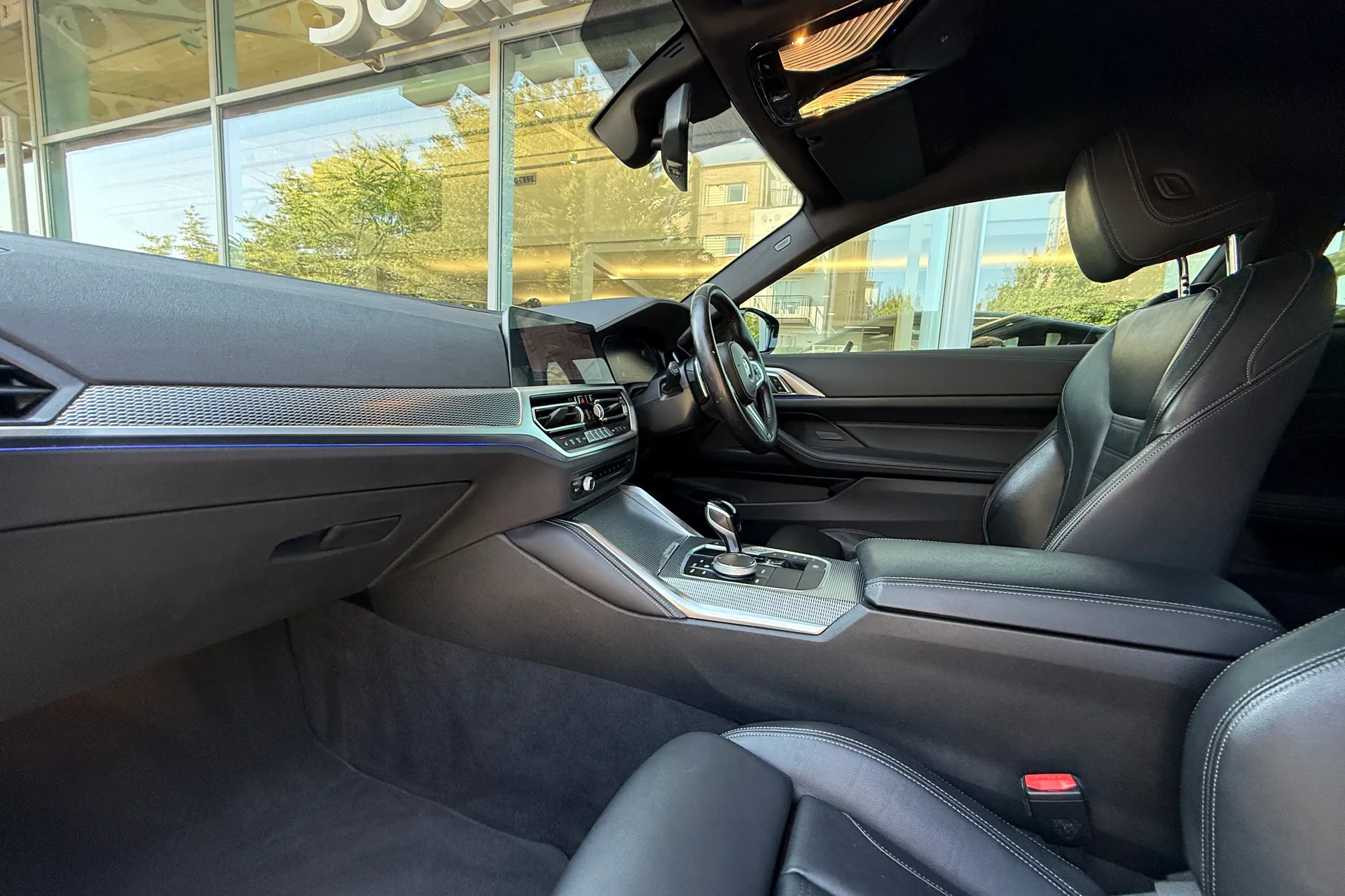 BMW 4 SERIES thumbnail image number 45