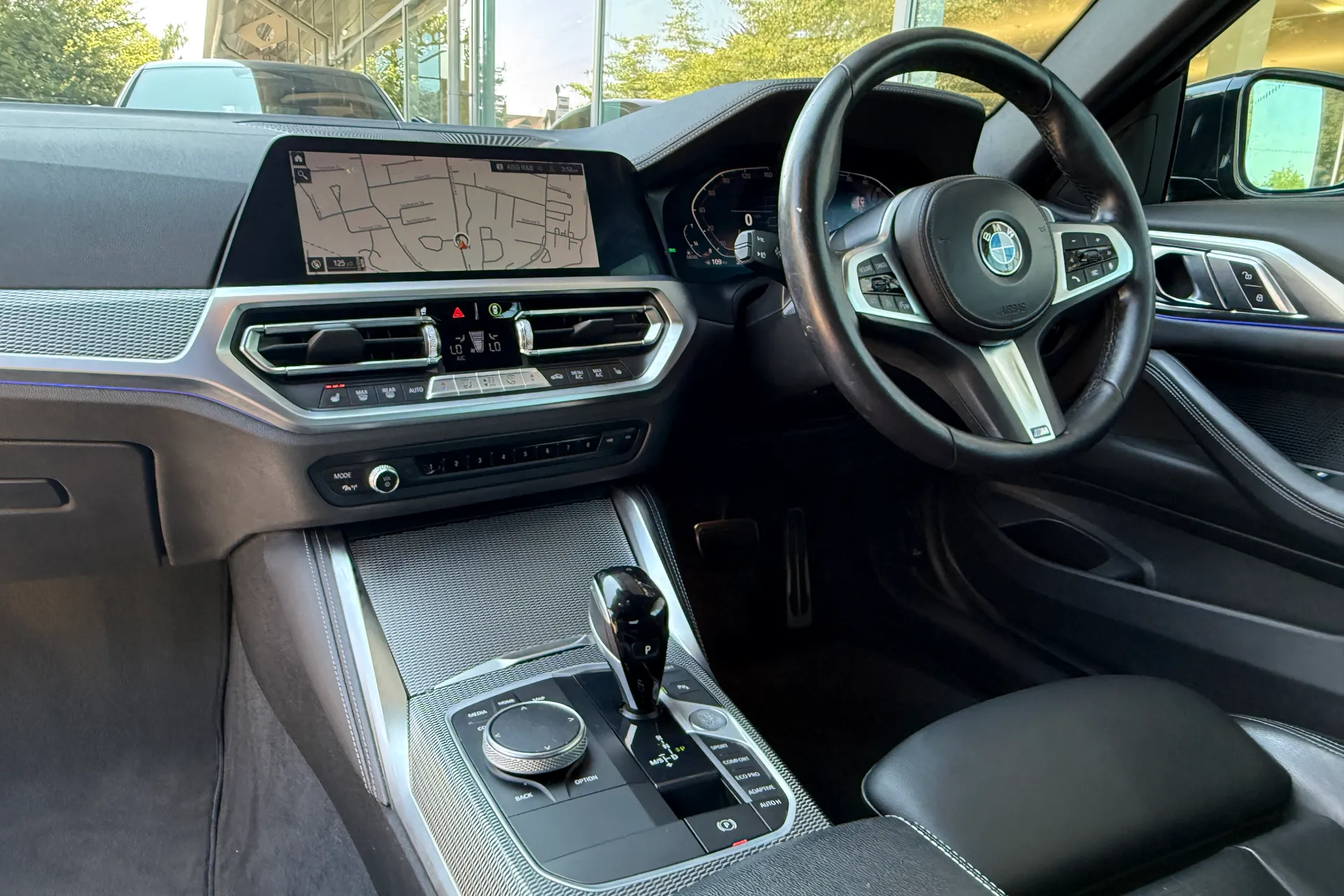 BMW 4 SERIES thumbnail image number 47